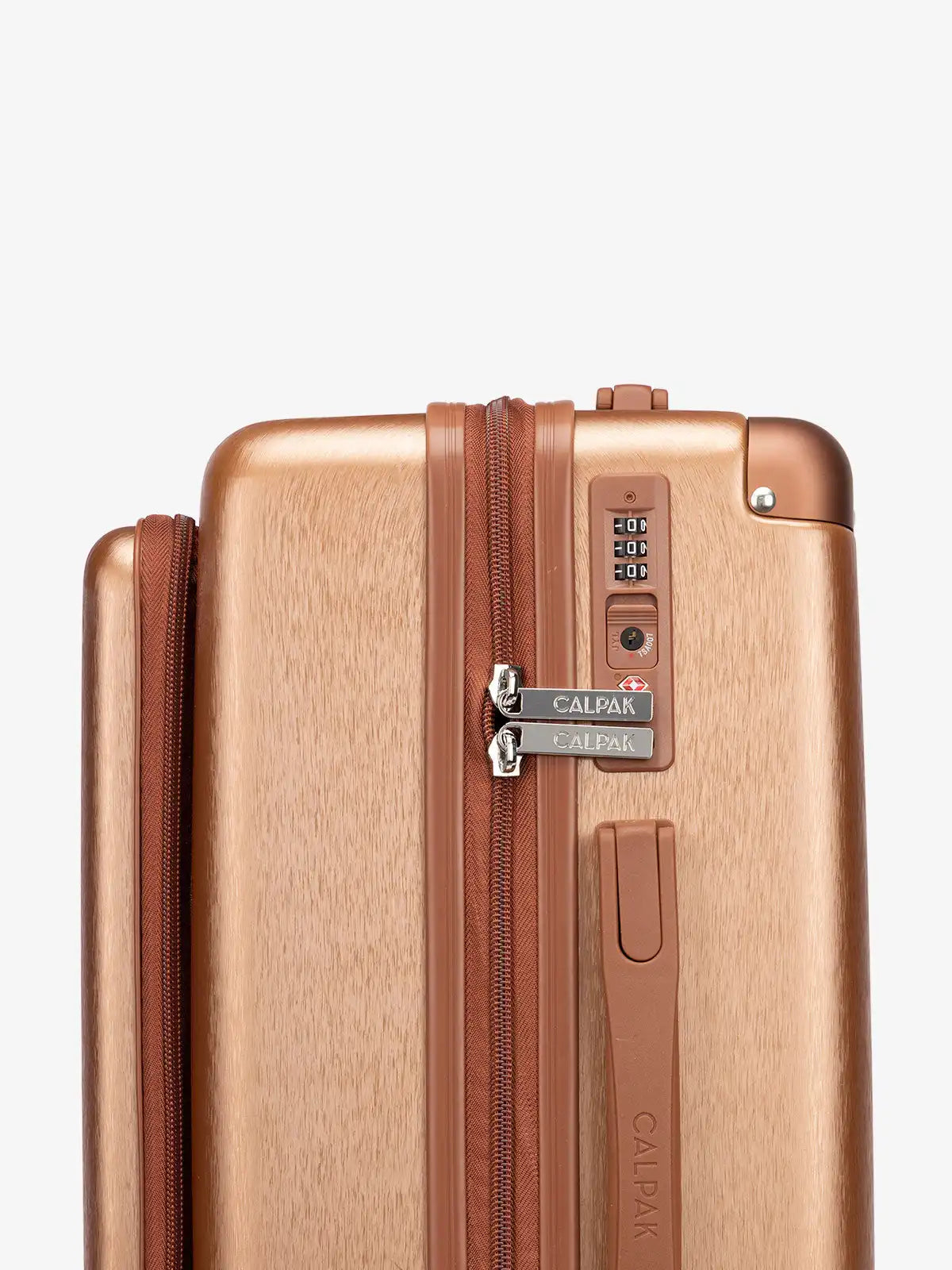 calpaktravelmalls.com
