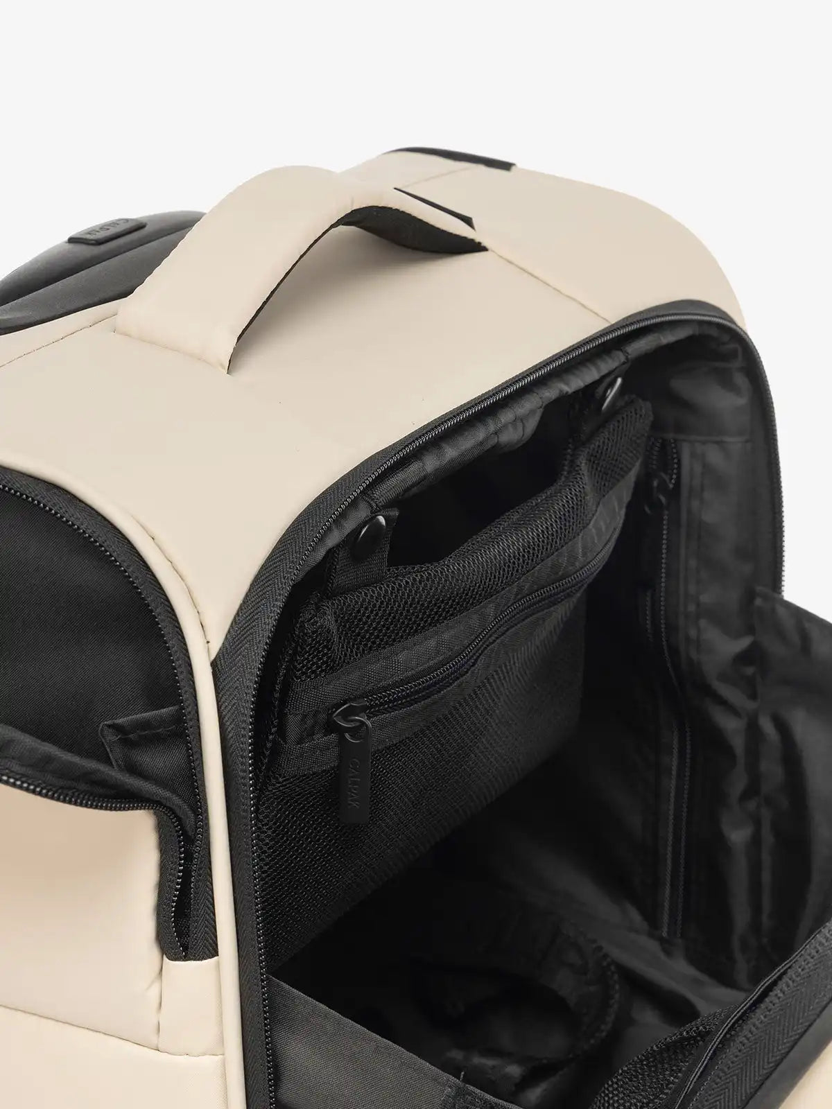 calpaktravelmalls.com