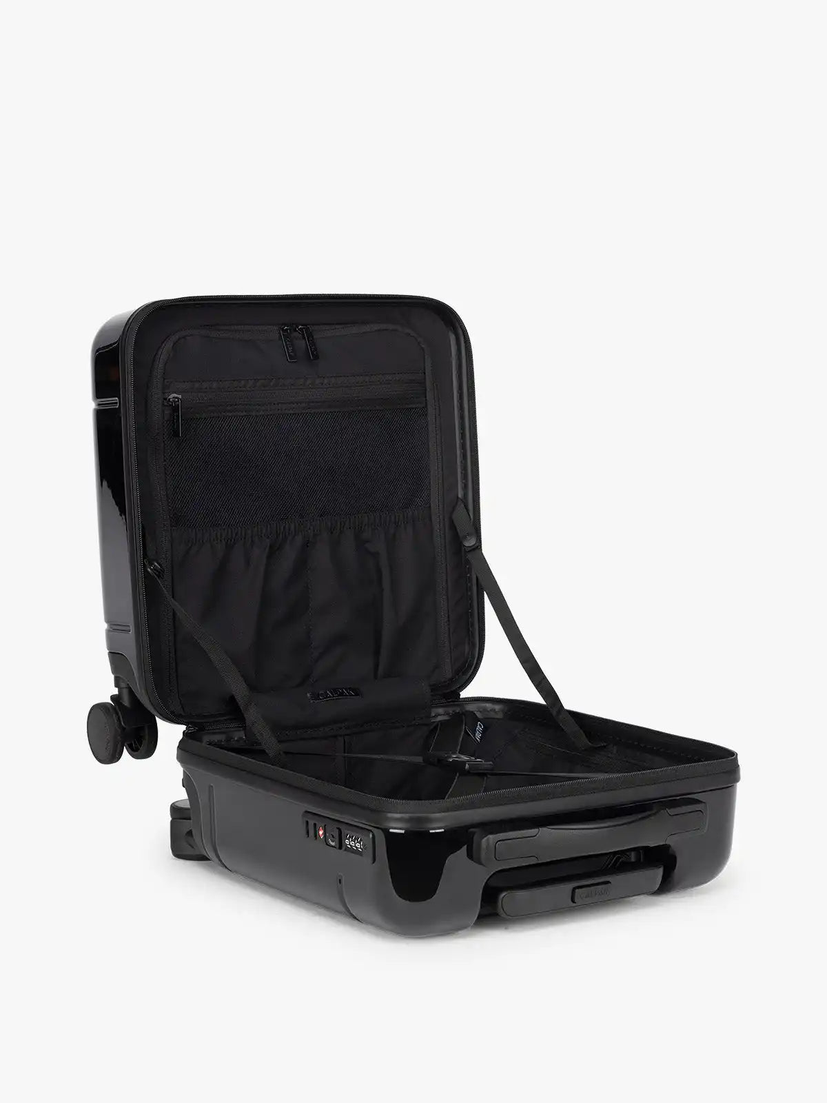 calpaktravelmalls.com