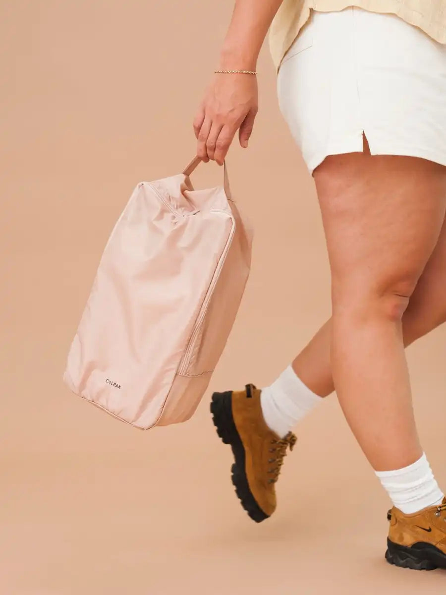 calpaktravelmalls.com