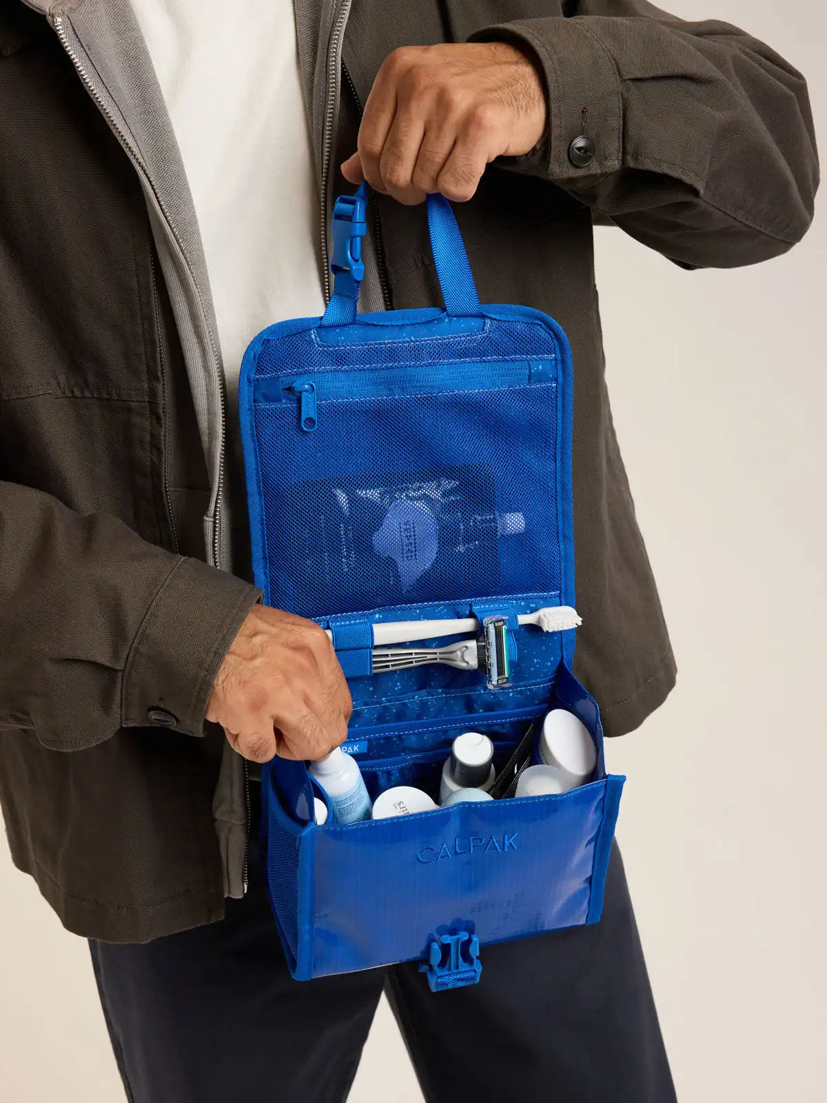 calpaktravelmalls.com