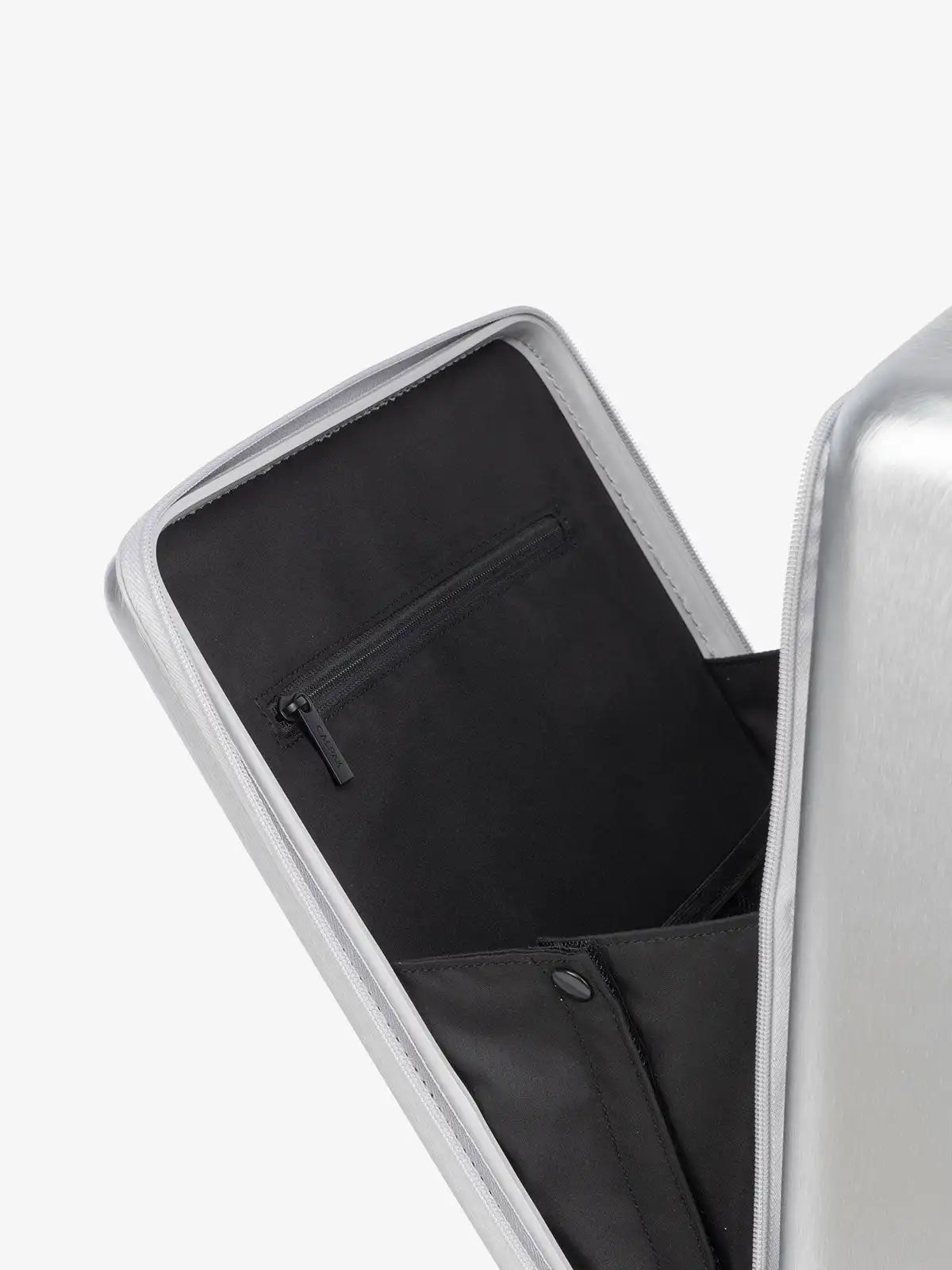 calpaktravelmalls.com