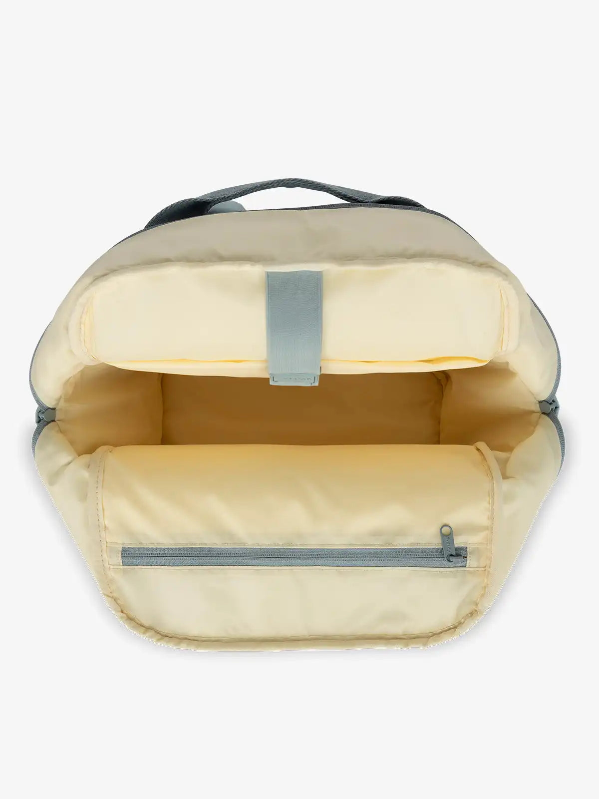 calpaktravelmalls.com