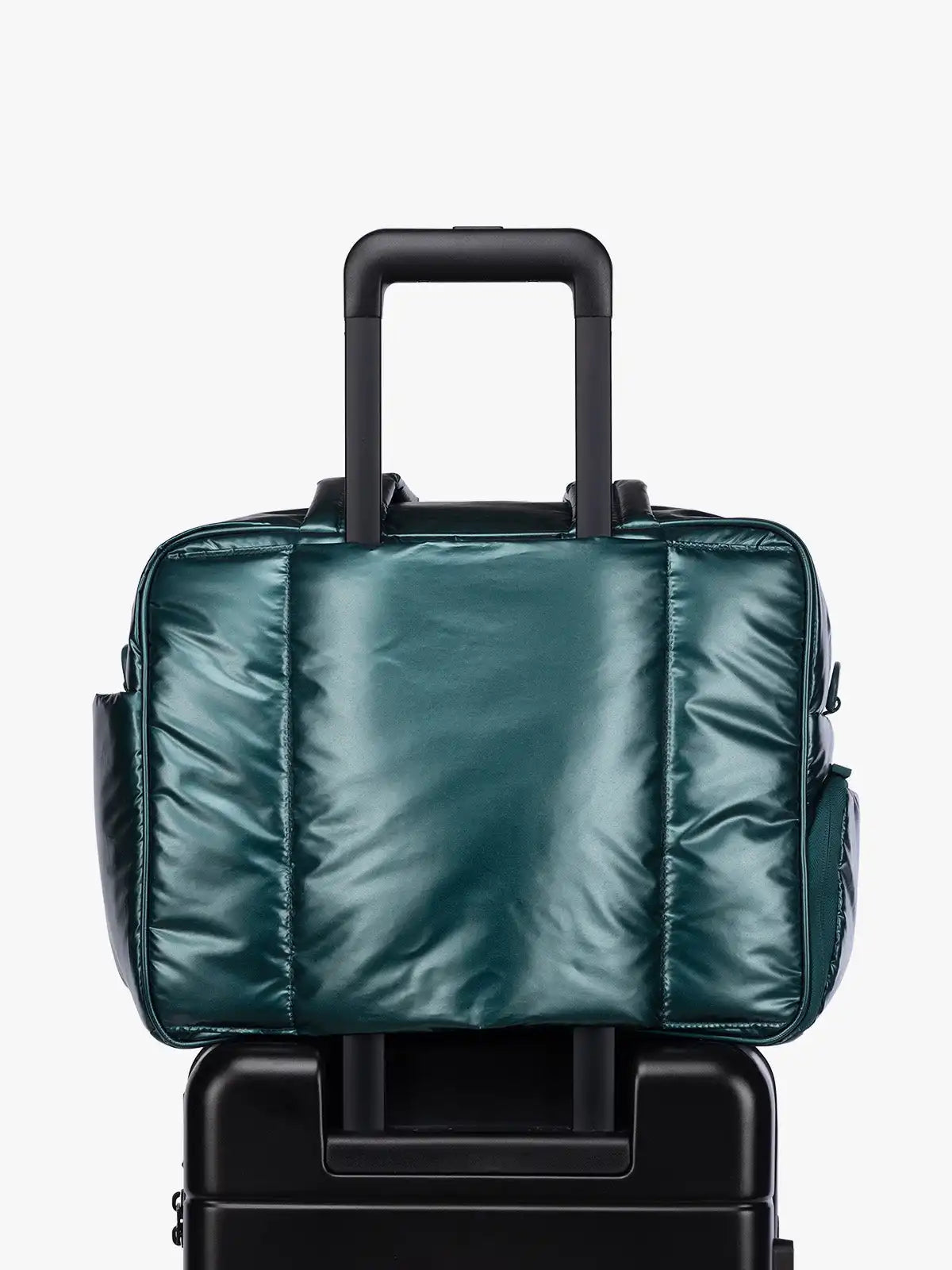 calpaktravelmalls.com