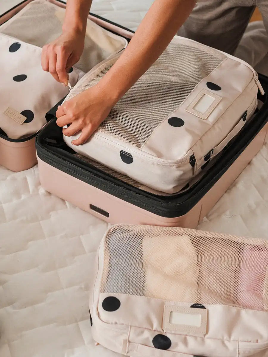 calpaktravelmalls.com