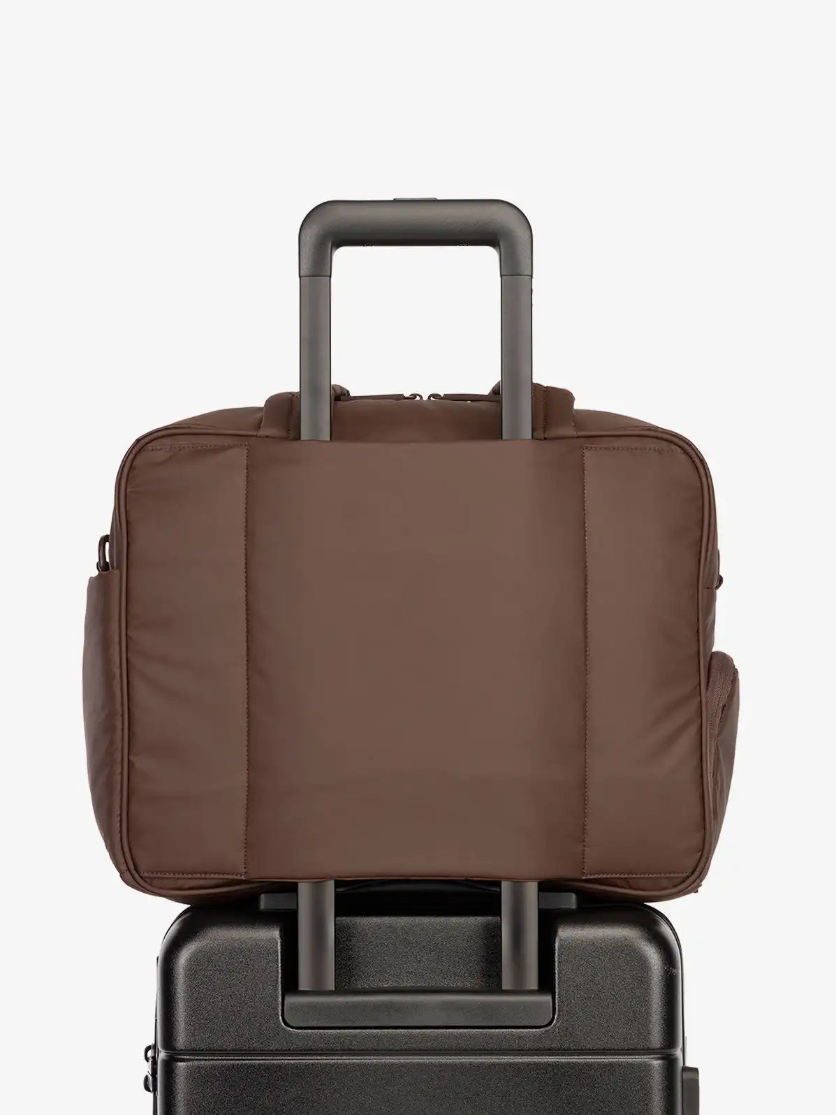 calpaktravelmalls.com