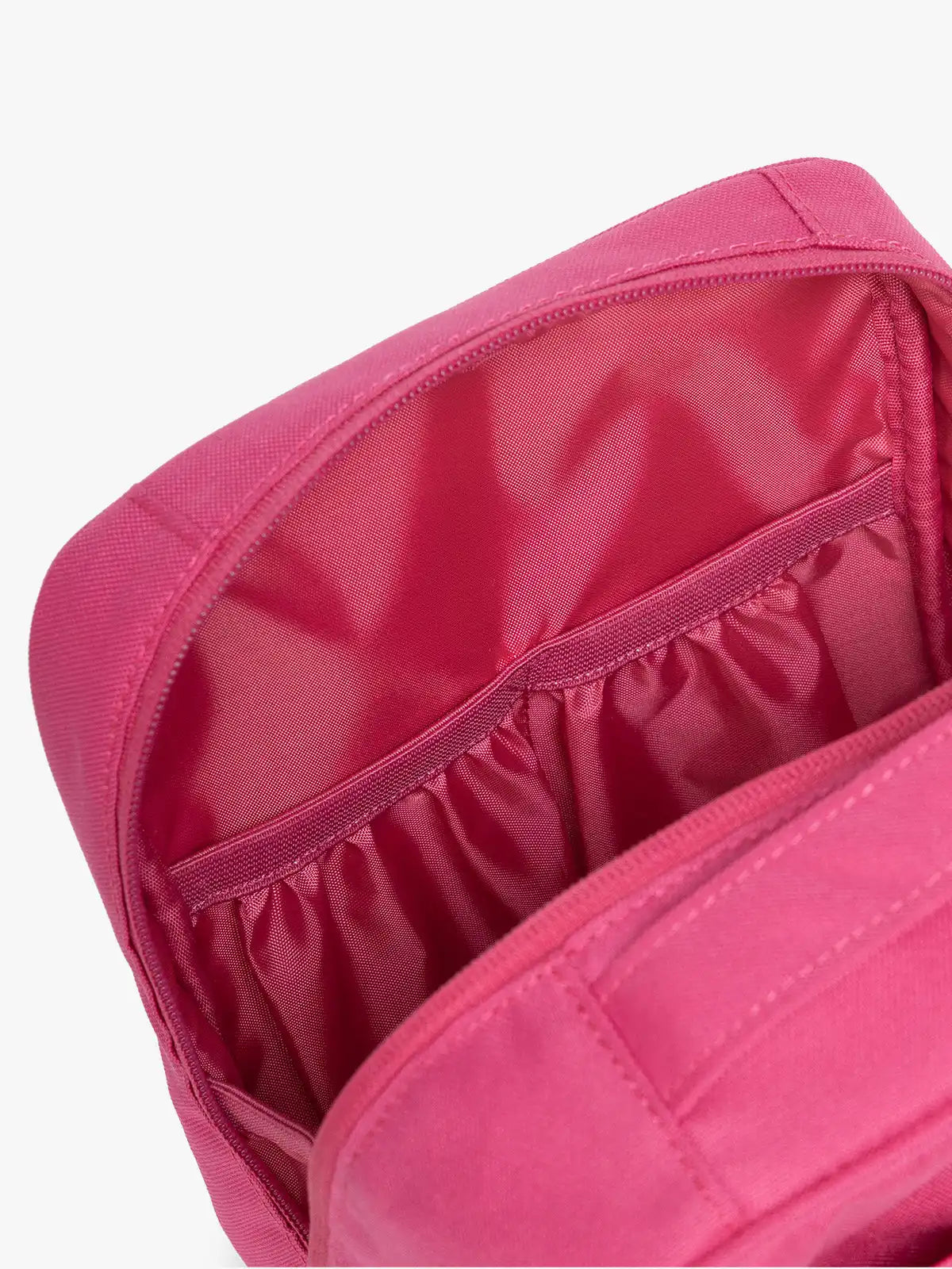 calpaktravelmalls.com