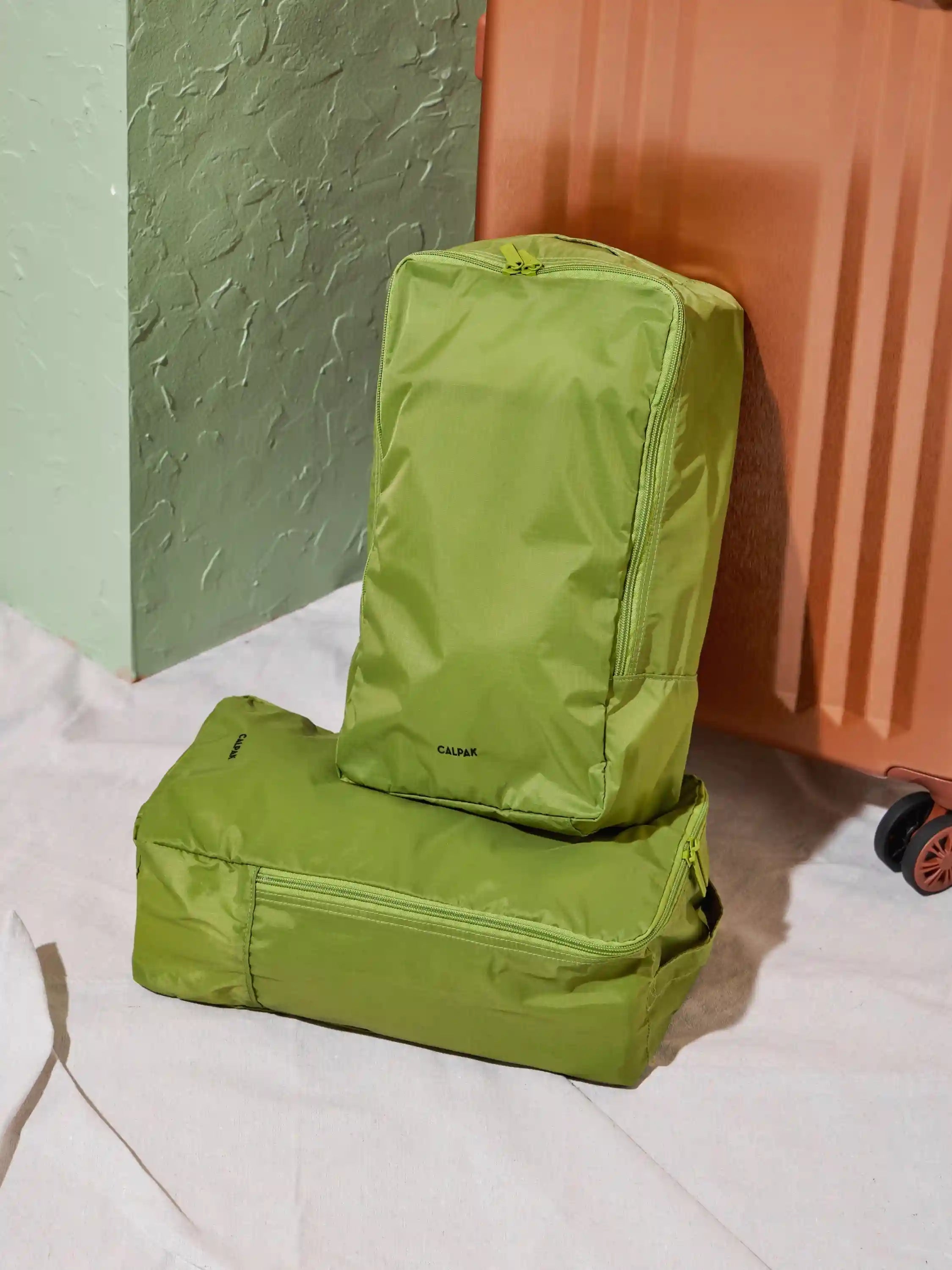 calpaktravelmalls.com