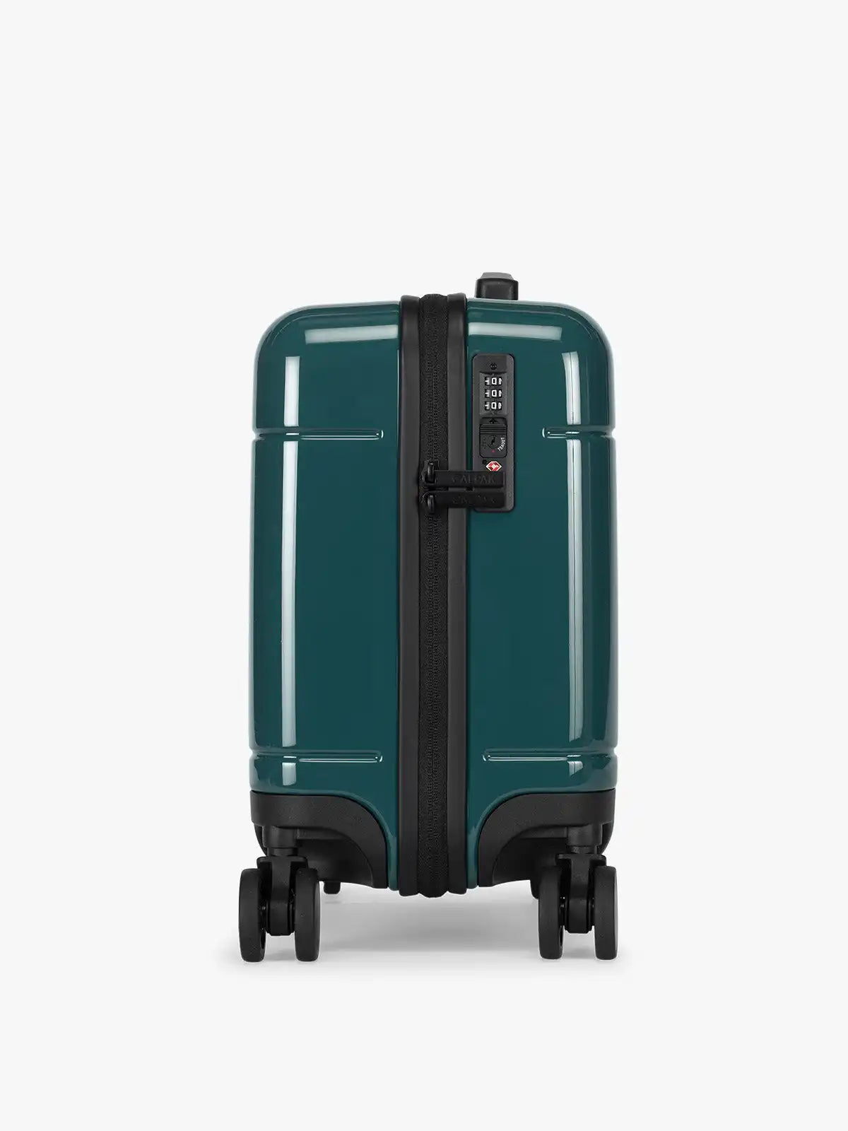 calpaktravelmalls.com