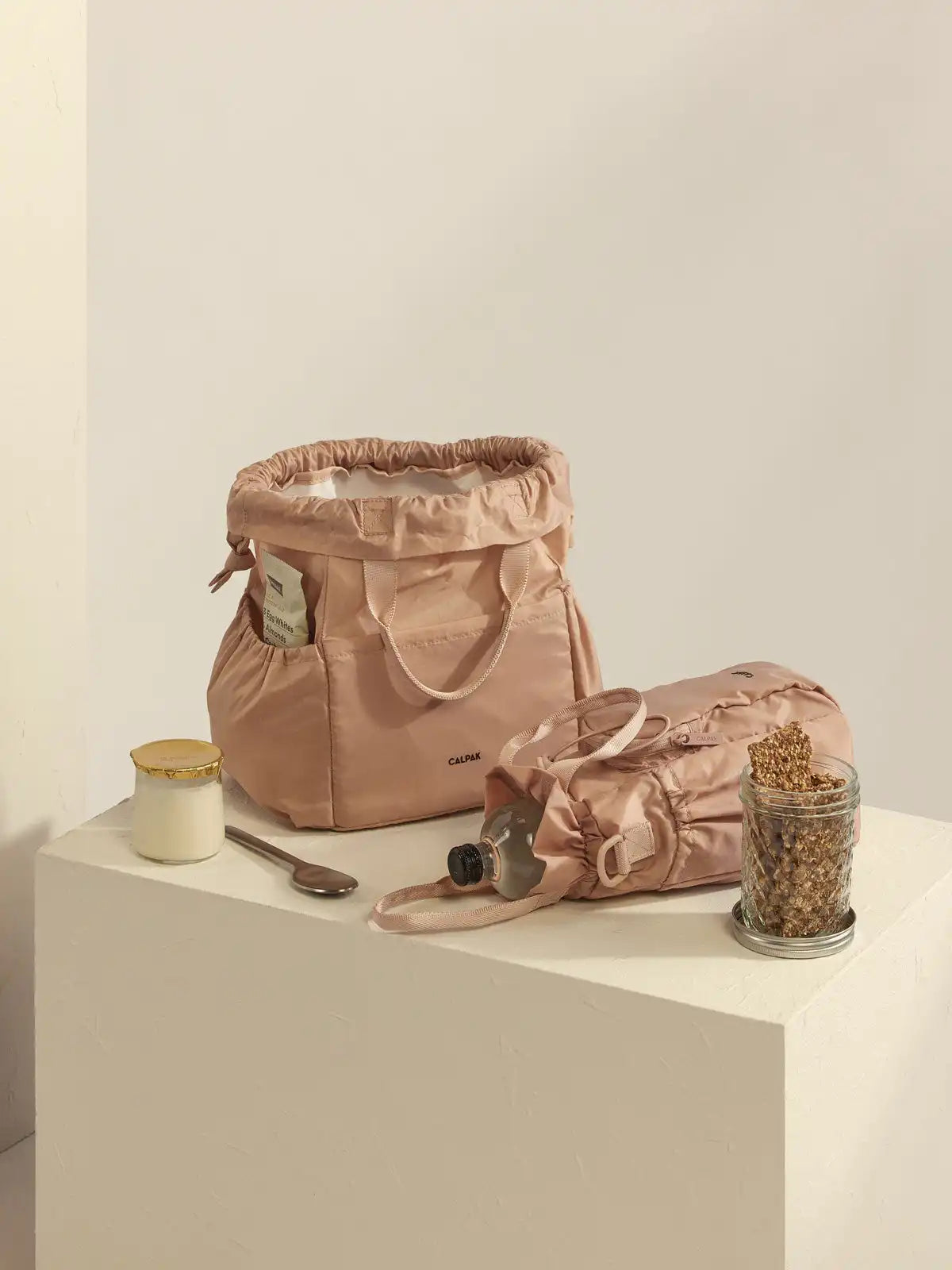 calpaktravelmalls.com