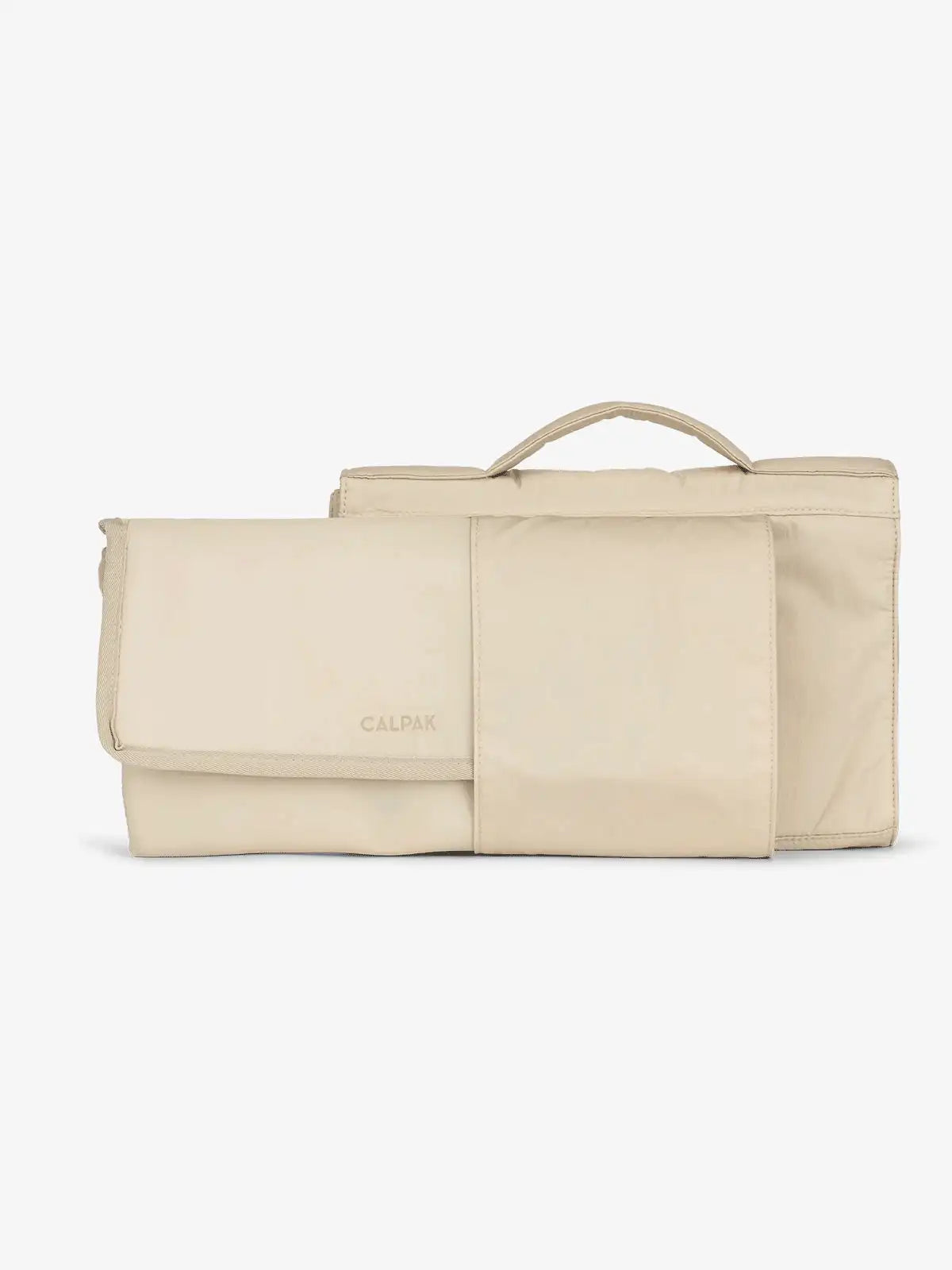 calpaktravelmalls.com