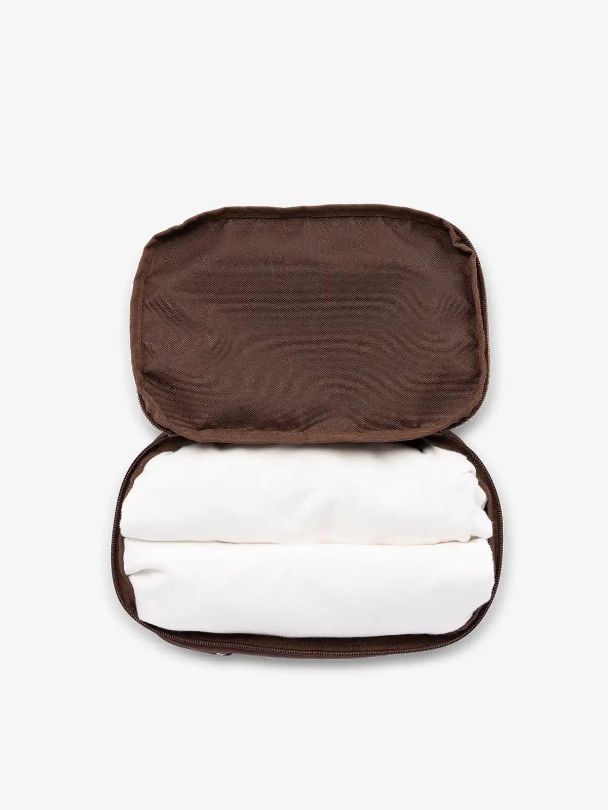 calpaktravelmalls.com