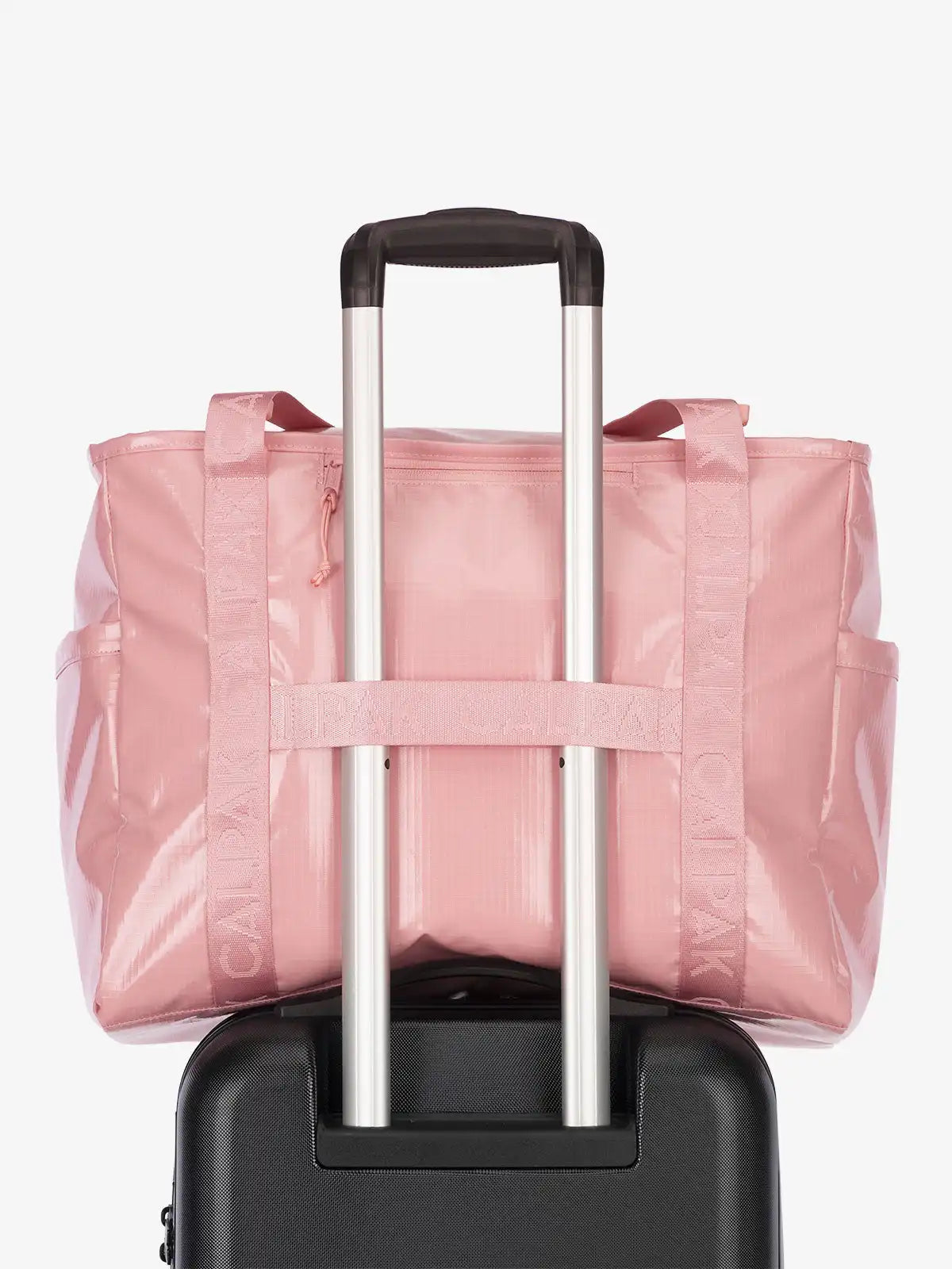 calpaktravelmalls.com