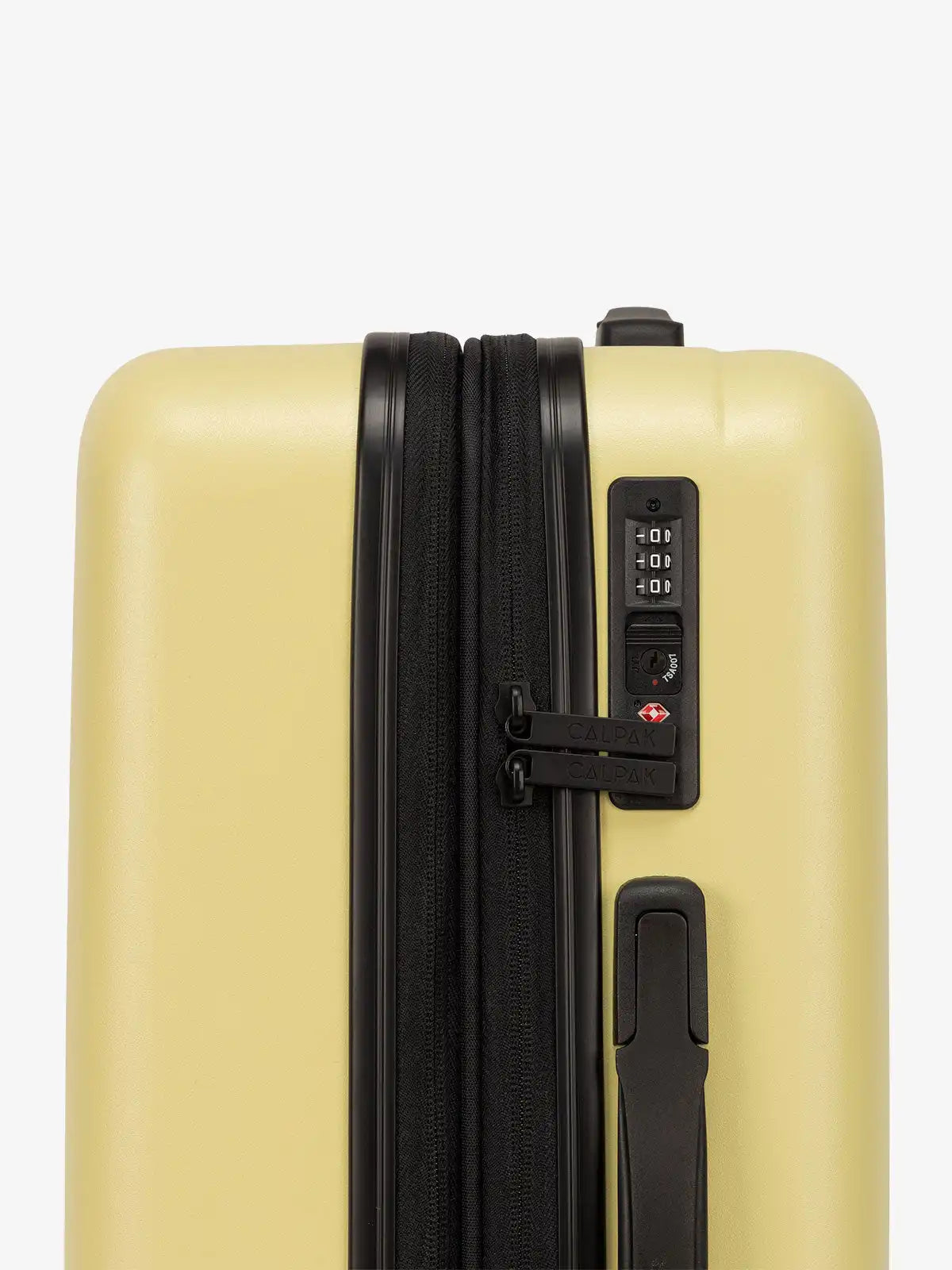 calpaktravelmalls.com