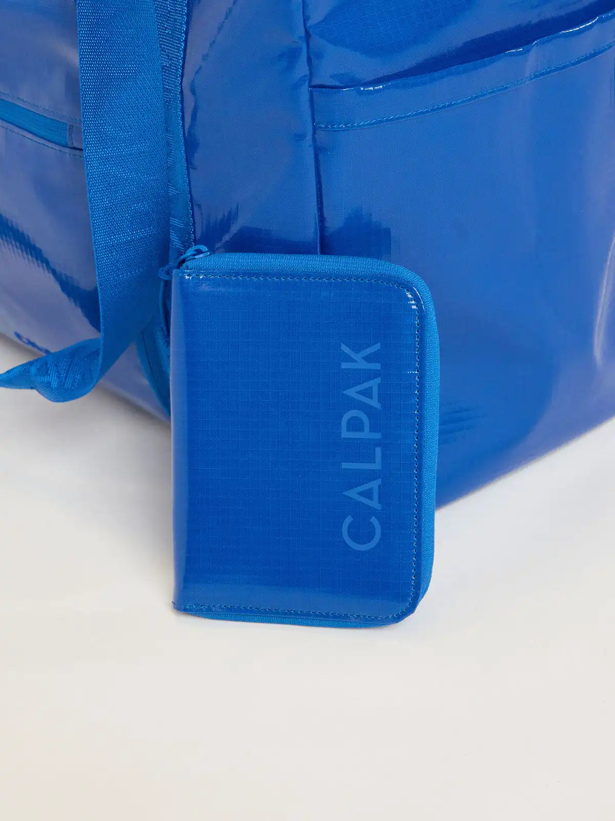 calpaktravelmalls.com