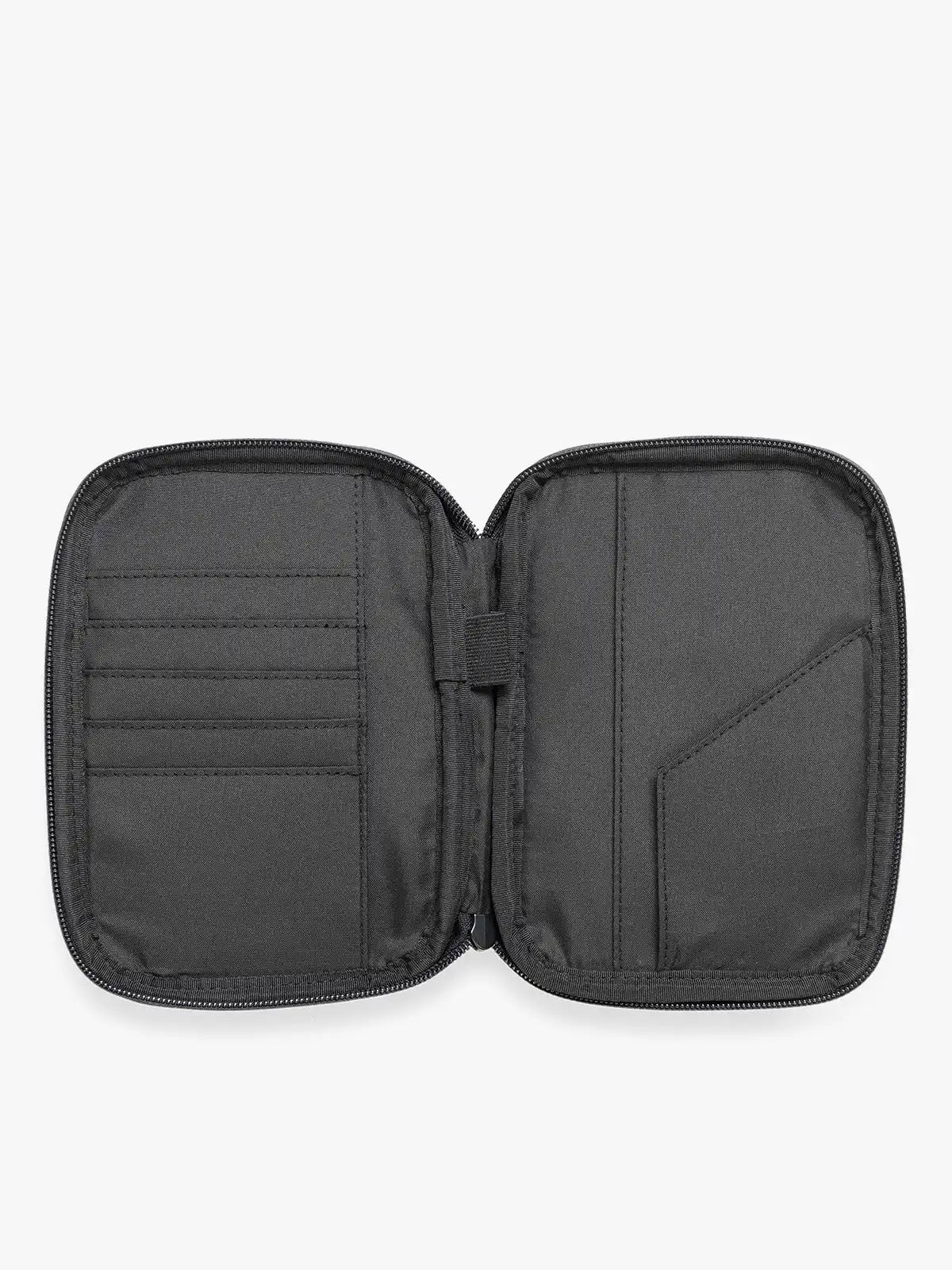 calpaktravelmalls.com