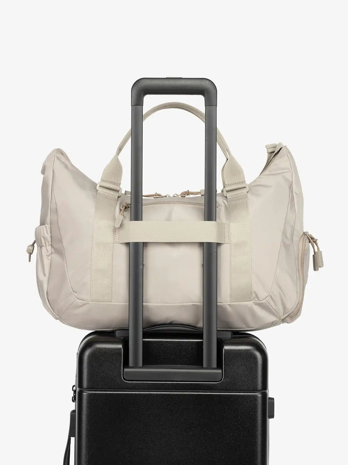calpaktravelmalls.com