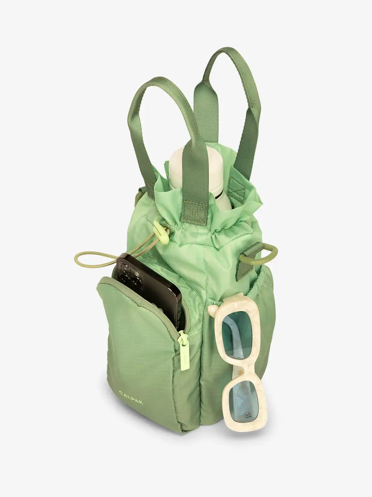 calpaktravelmalls.com
