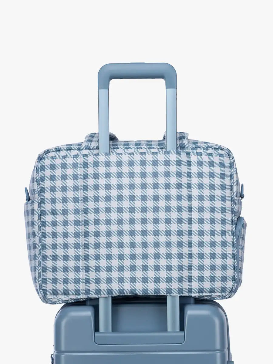 calpaktravelmalls.com