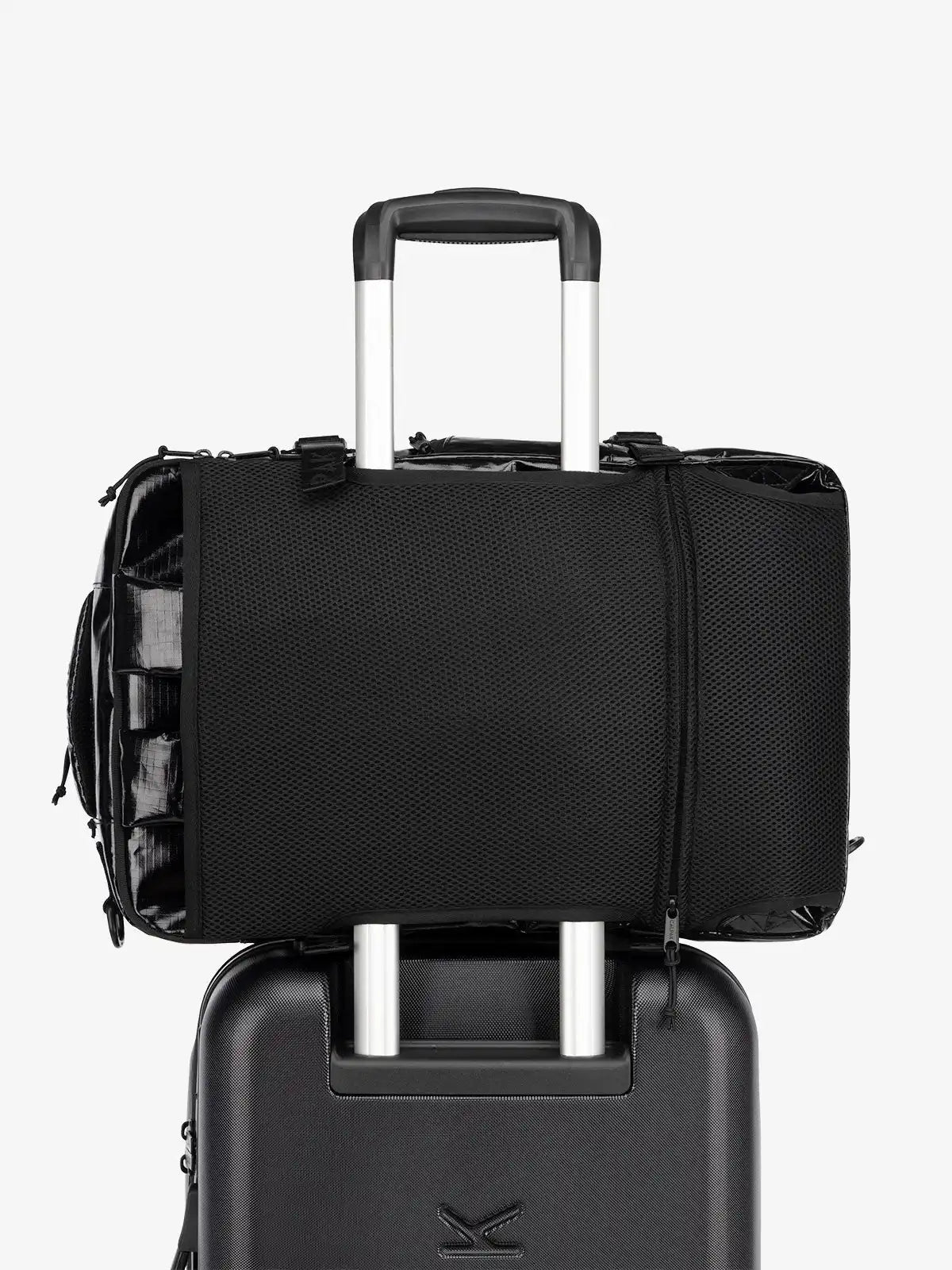 calpaktravelmalls.com