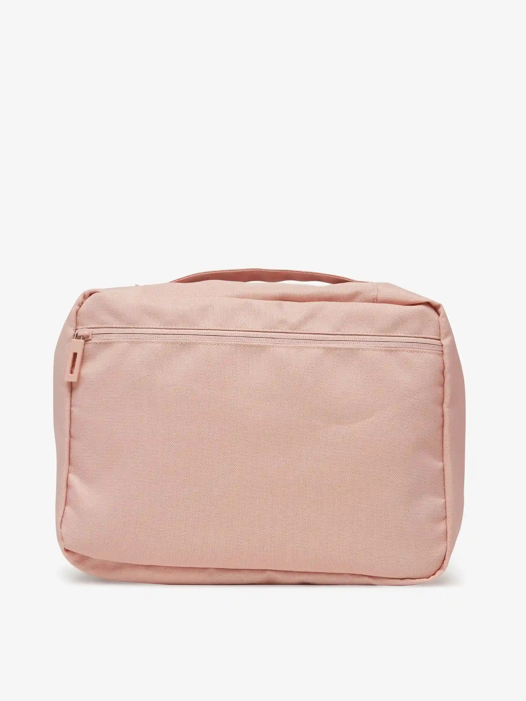 calpaktravelmalls.com