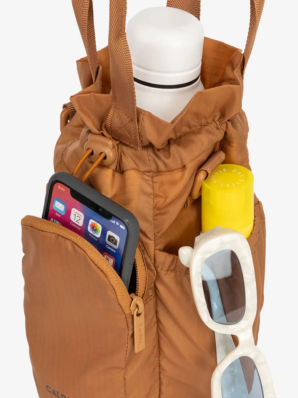 calpaktravelmalls.com