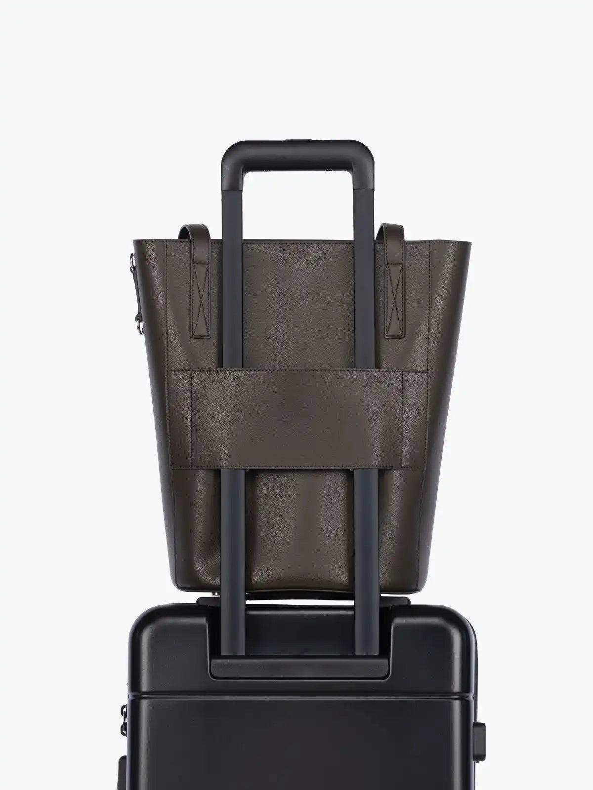 calpaktravelmalls.com