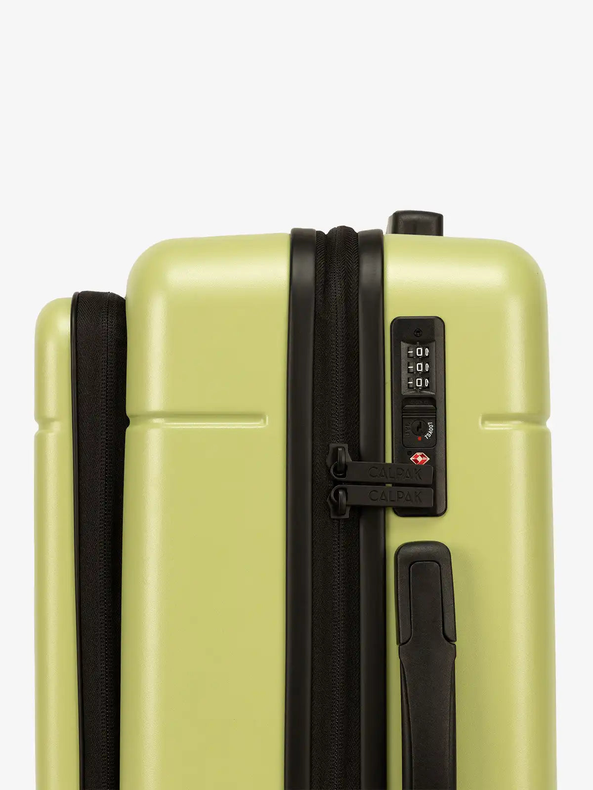 calpaktravelmalls.com