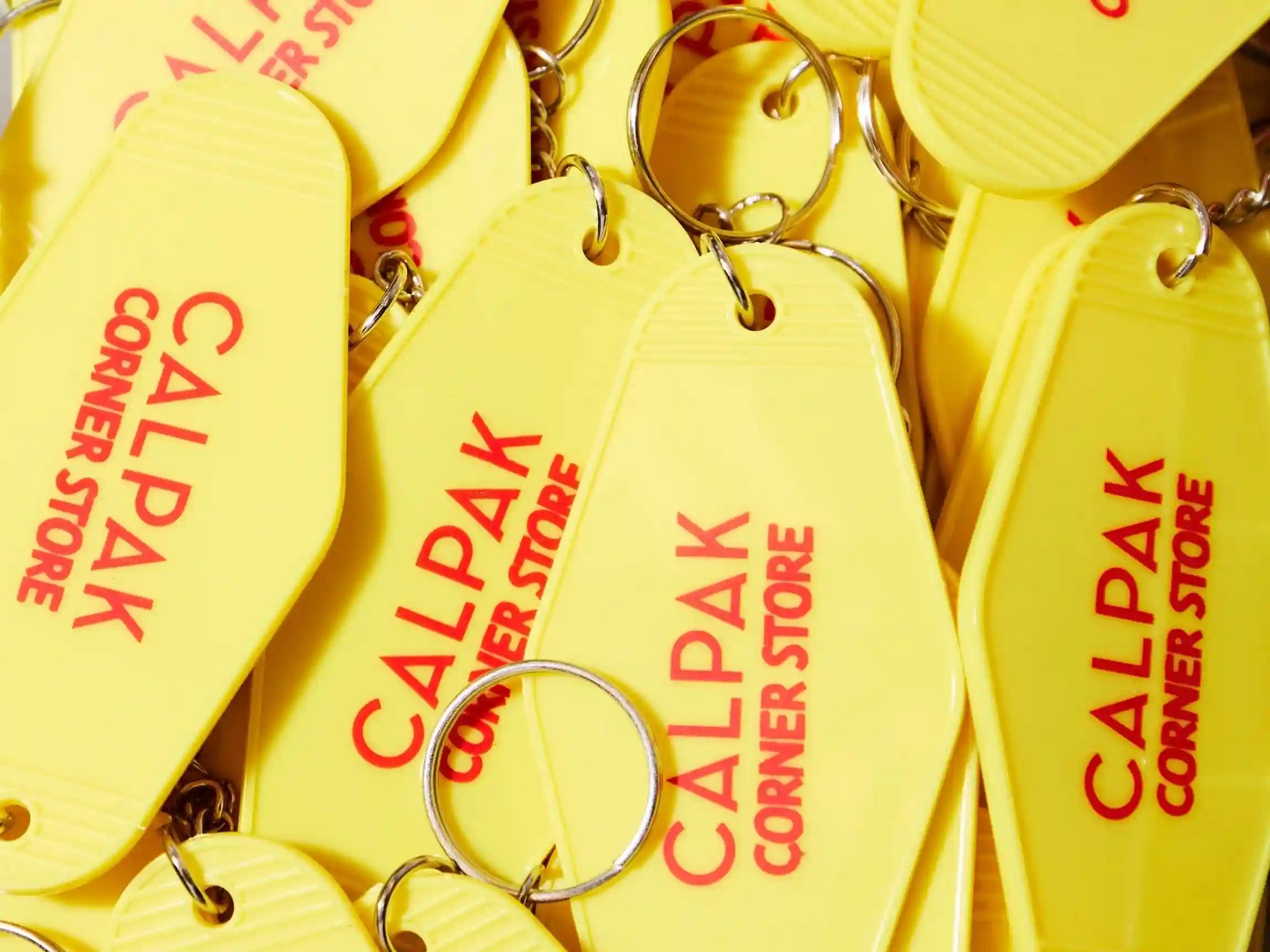 calpaktravelmalls.com