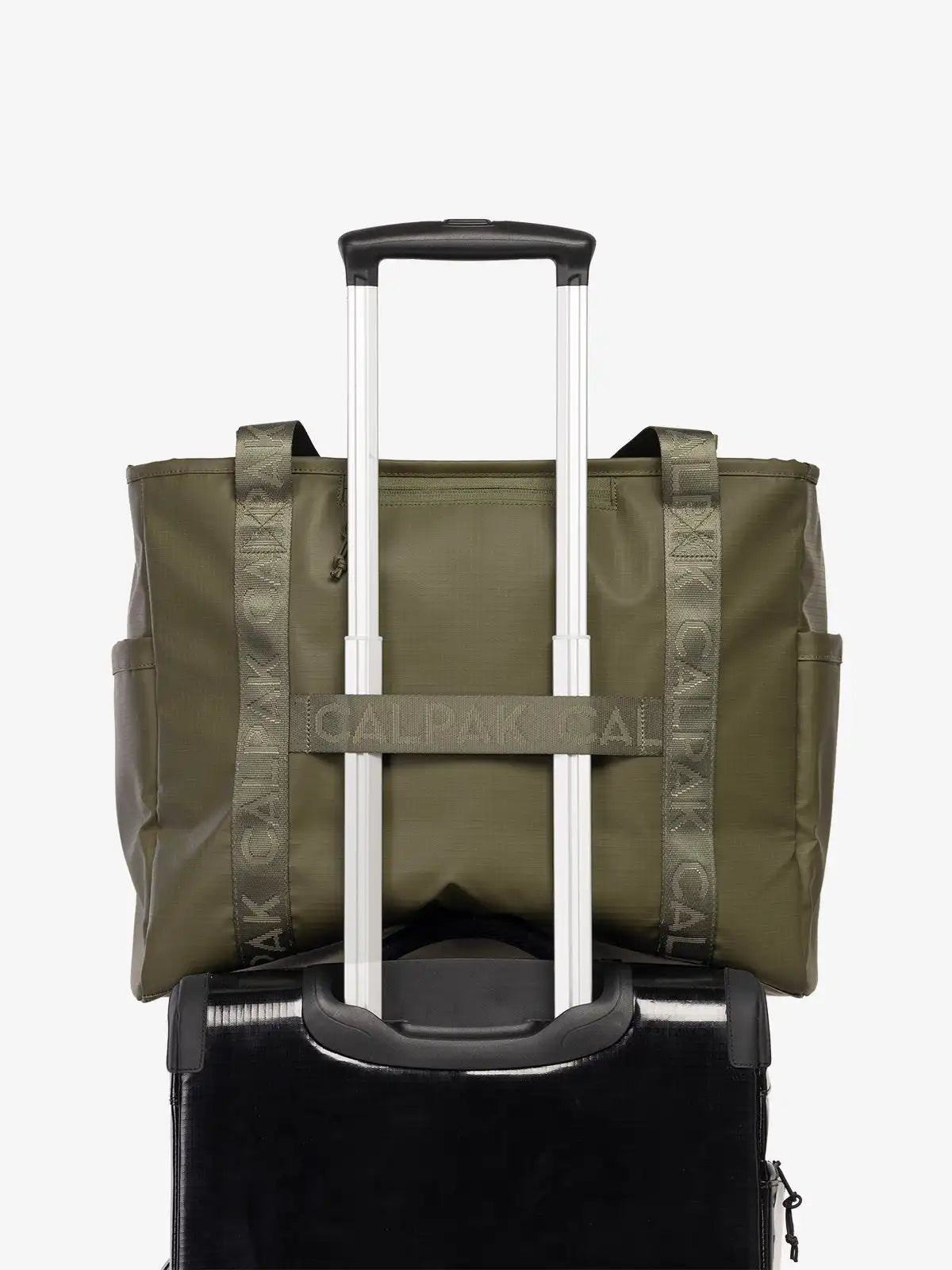 calpaktravelmalls.com