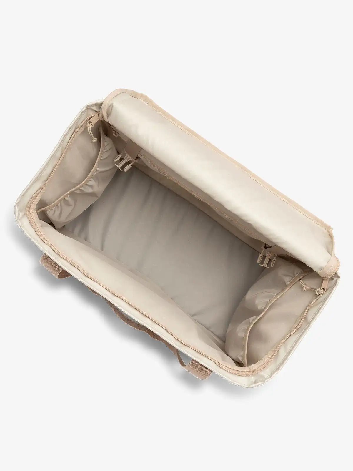 calpaktravelmalls.com
