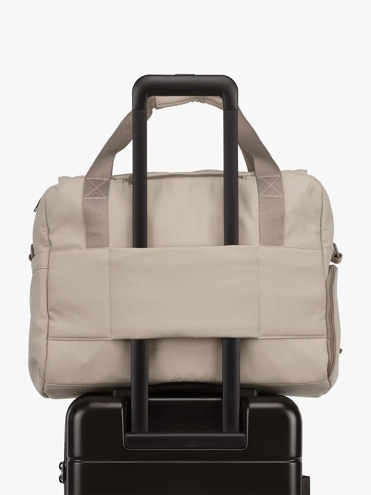 calpaktravelmalls.com