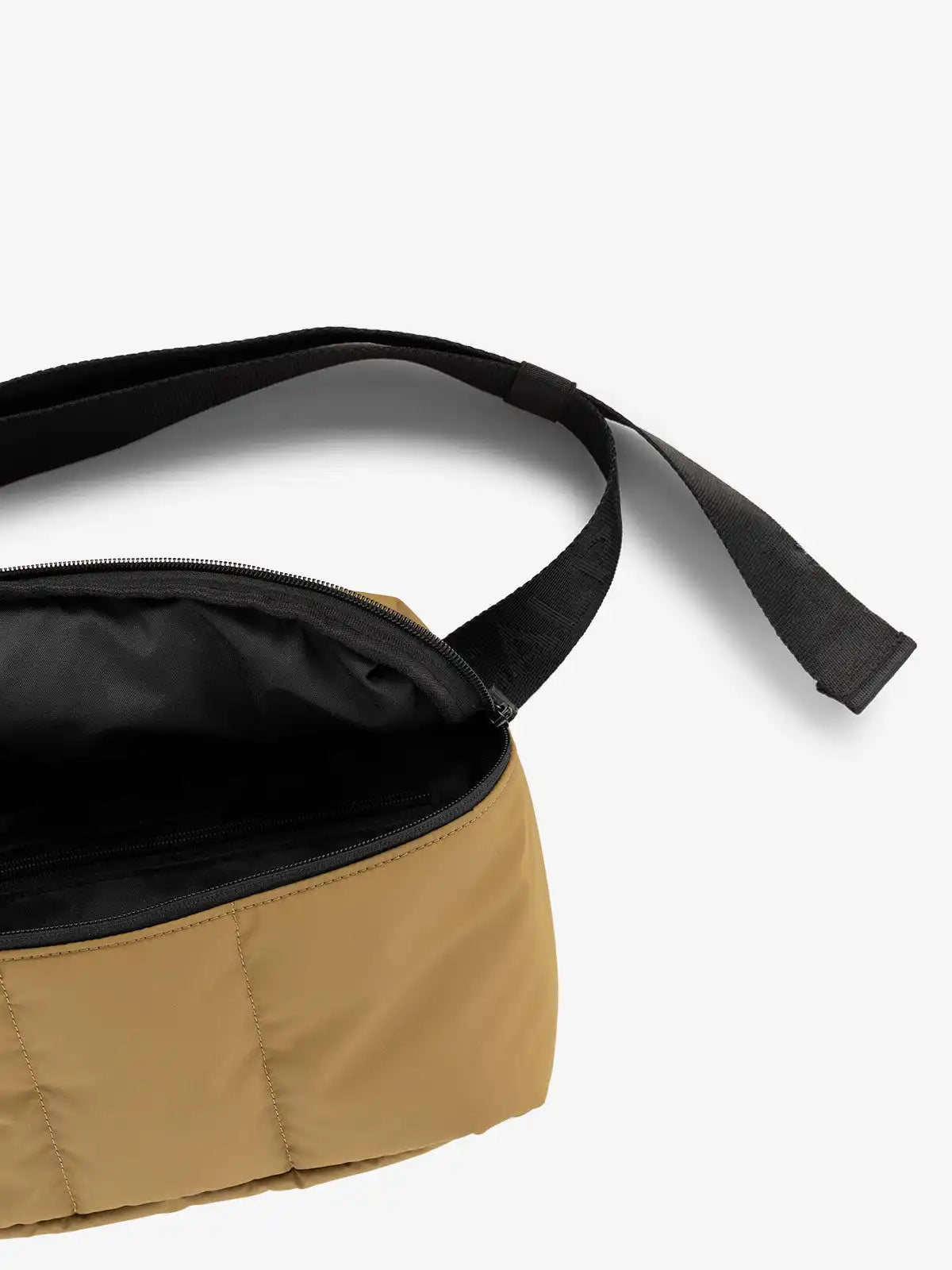calpaktravelmalls.com