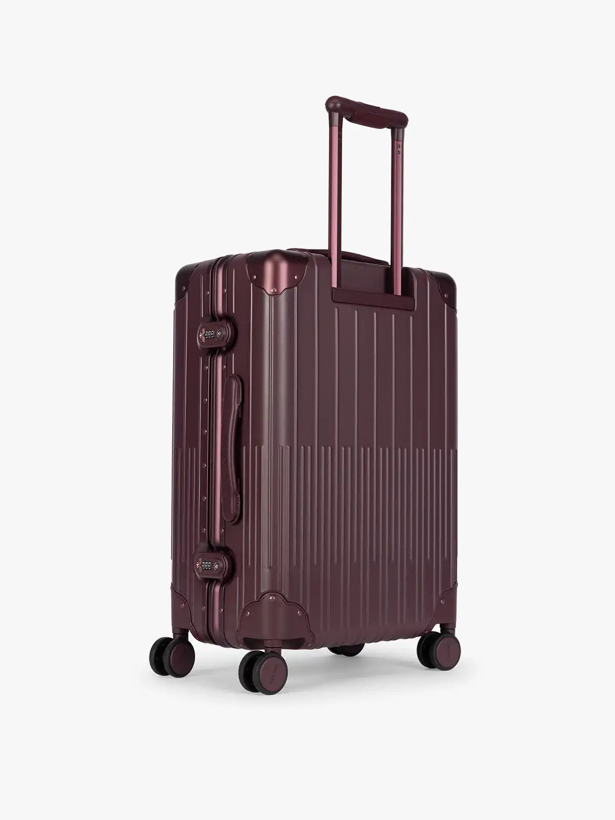 calpaktravelmalls.com