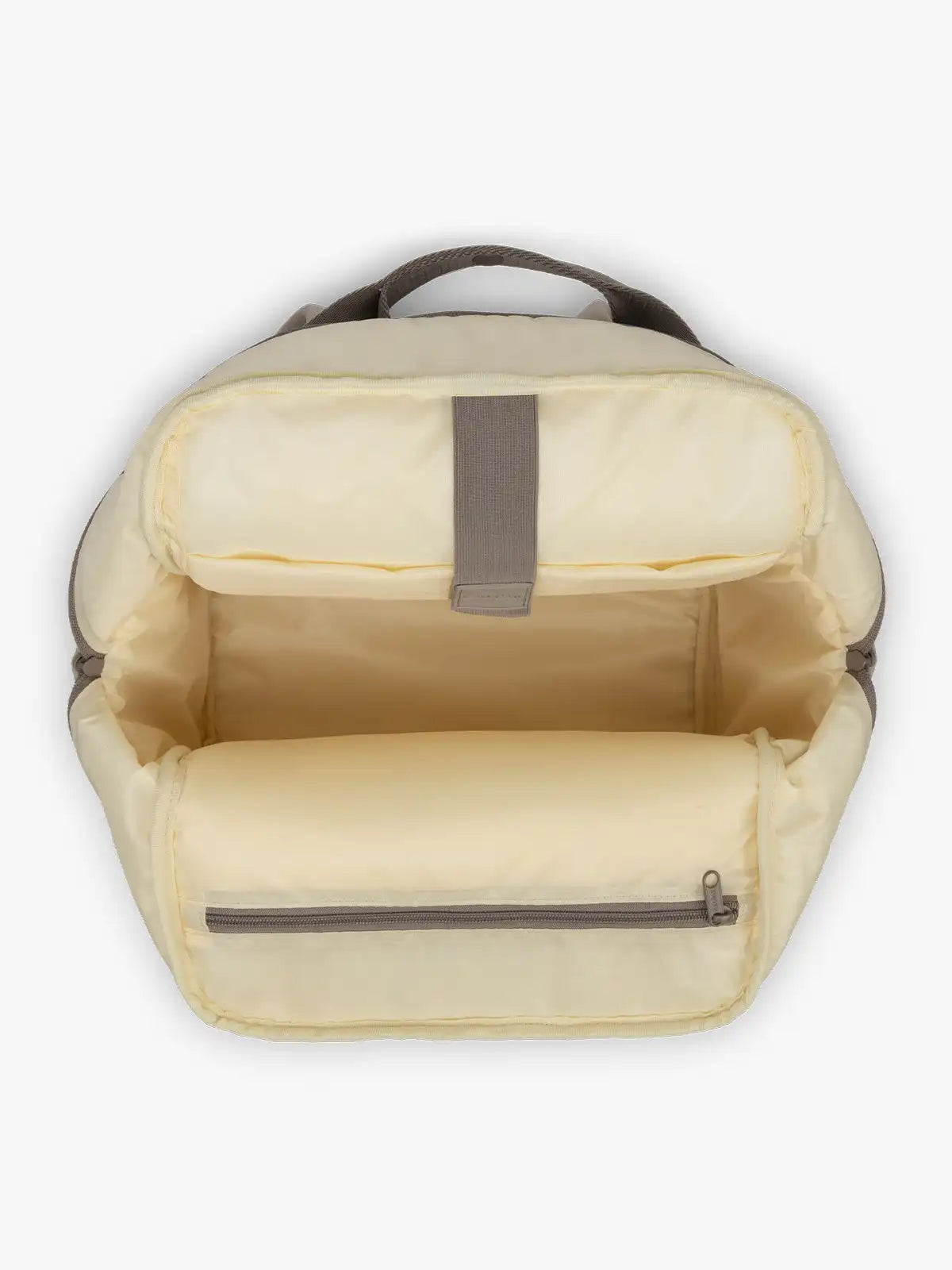 calpaktravelmalls.com