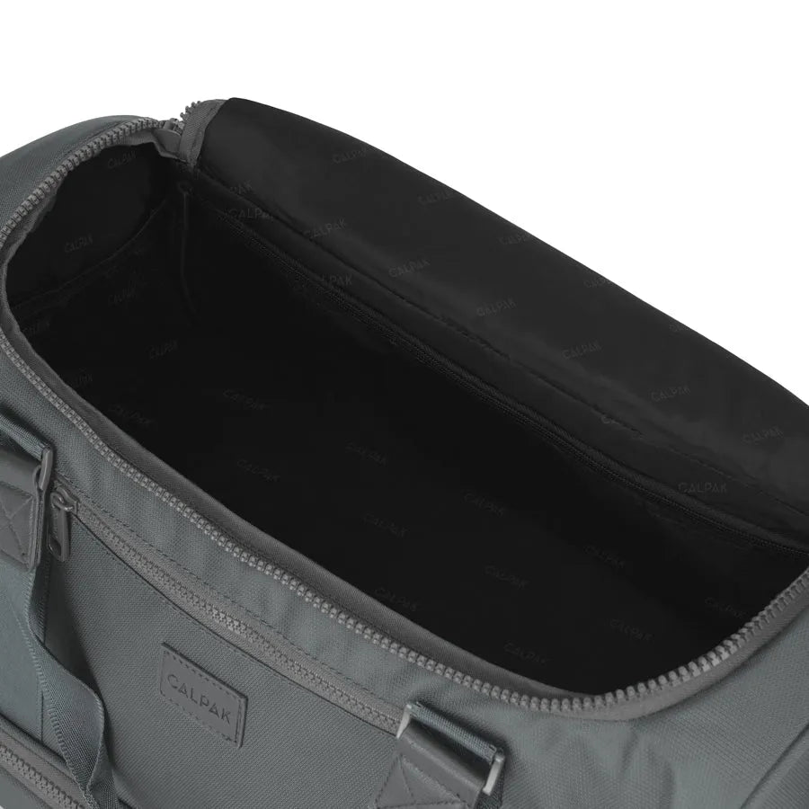 calpaktravelmalls.com