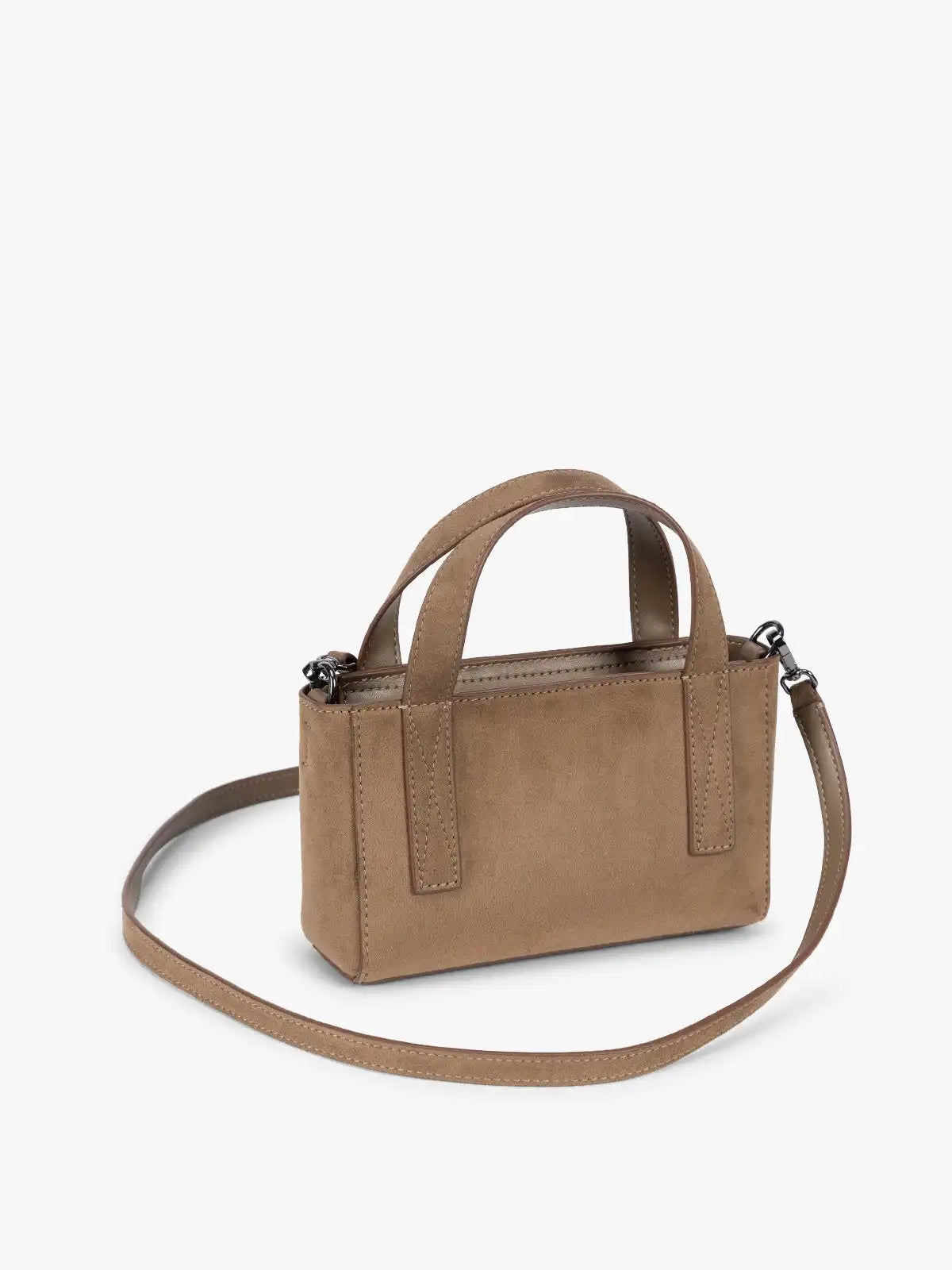 calpaktravelmalls.com