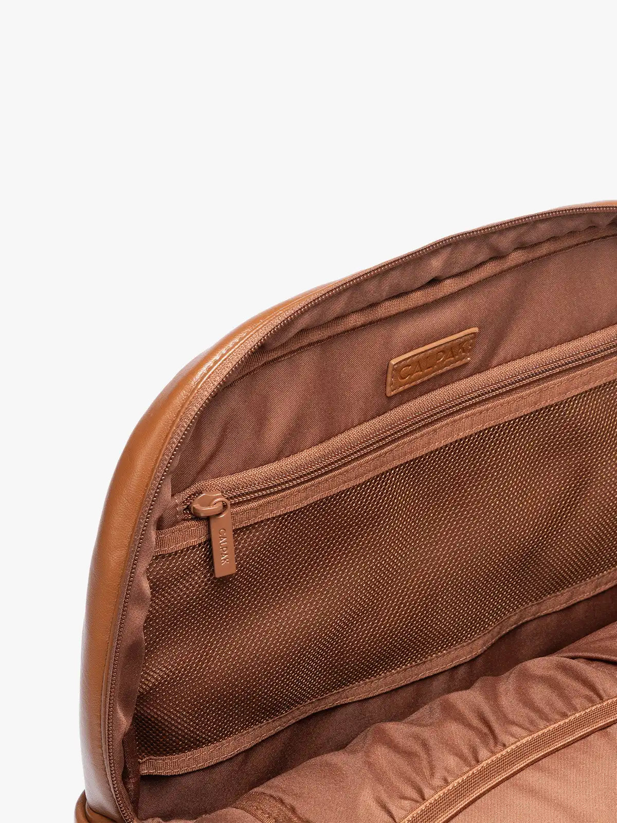 calpaktravelmalls.com