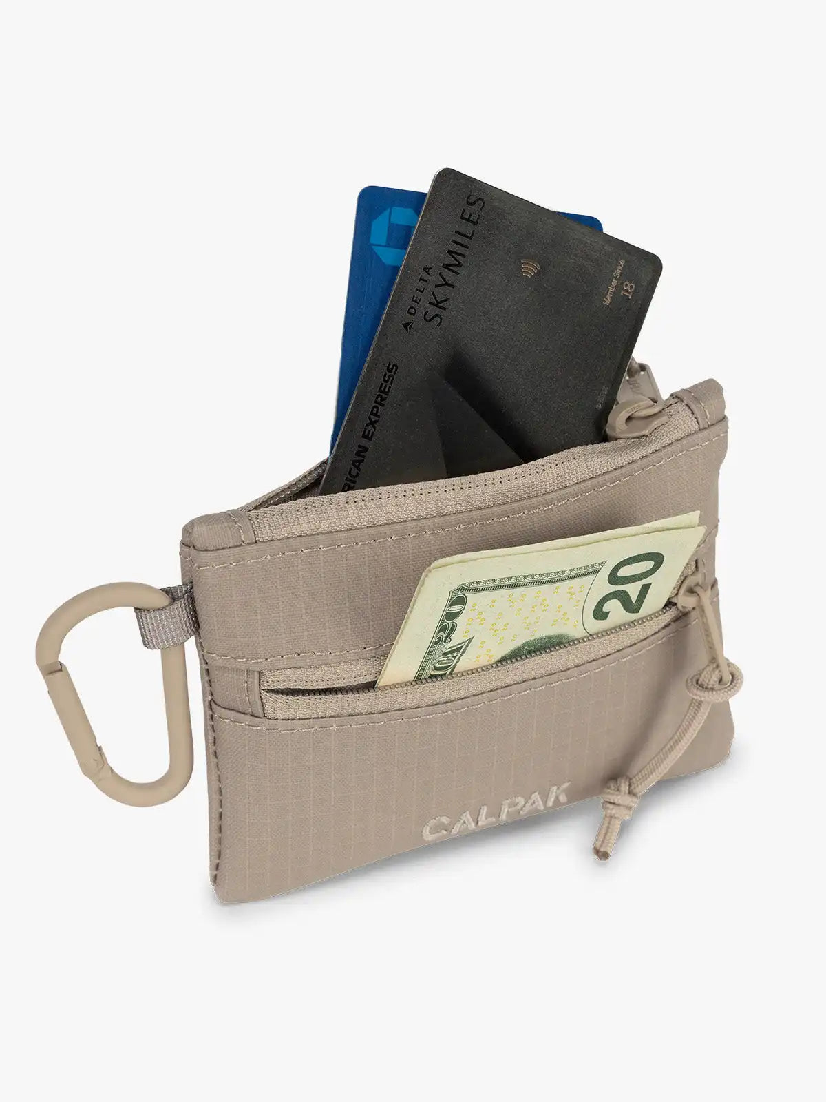 calpaktravelmalls.com