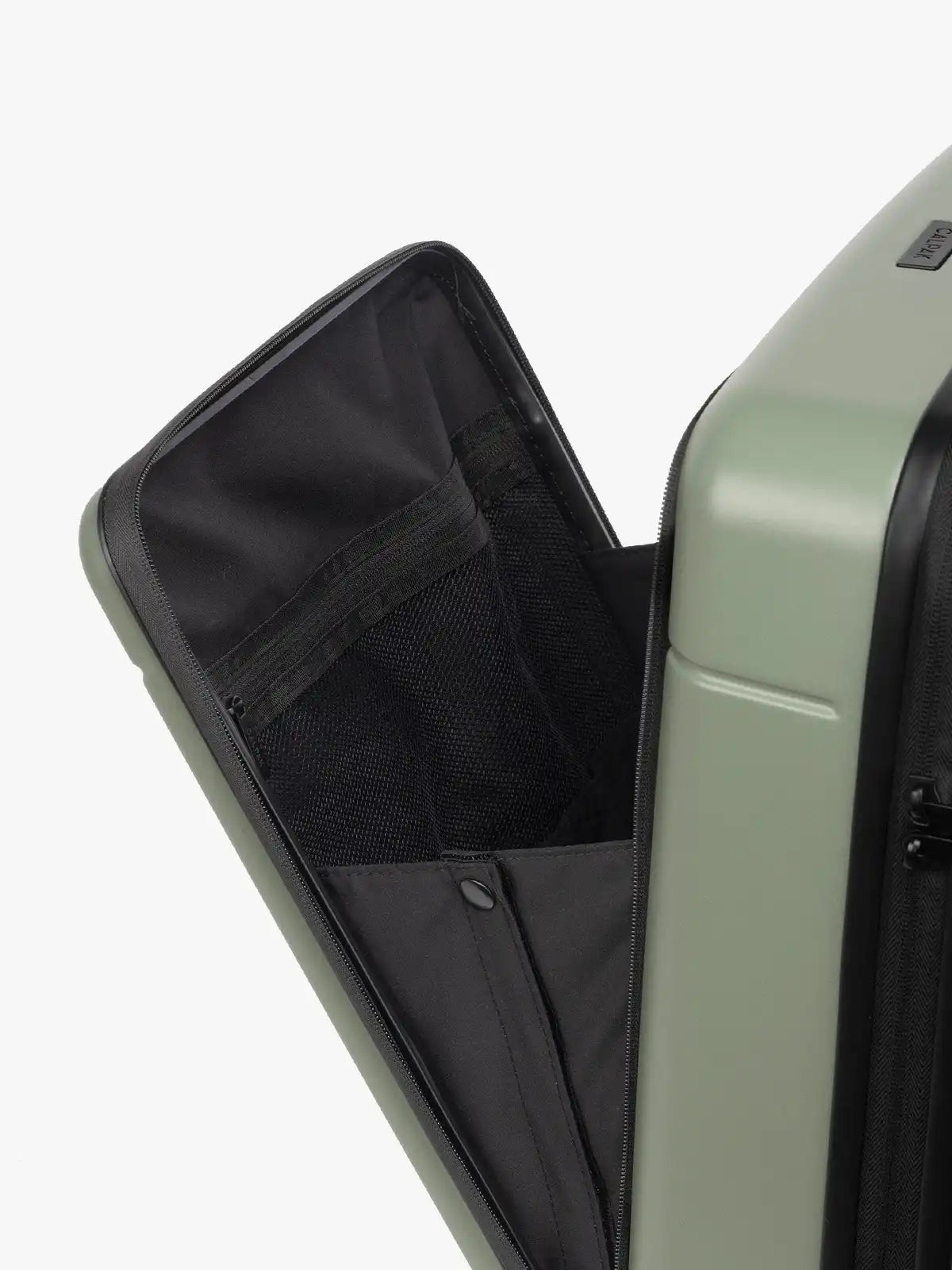 calpaktravelmalls.com