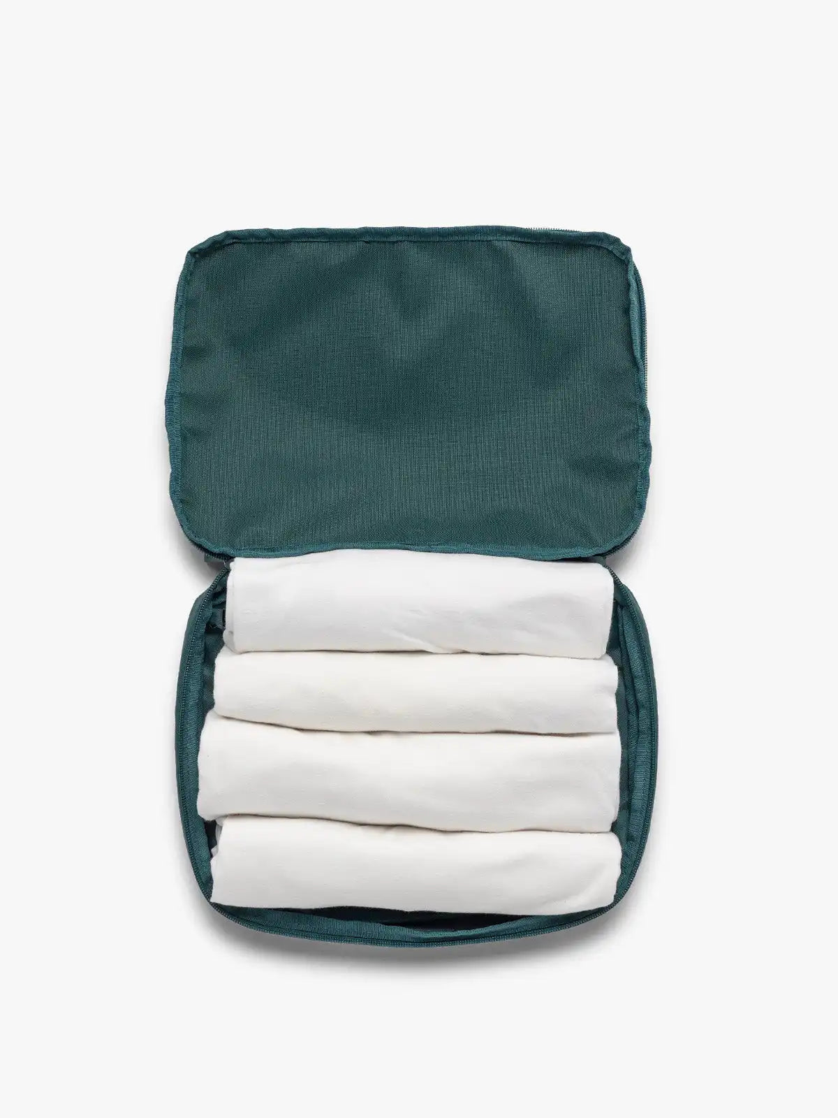 calpaktravelmalls.com