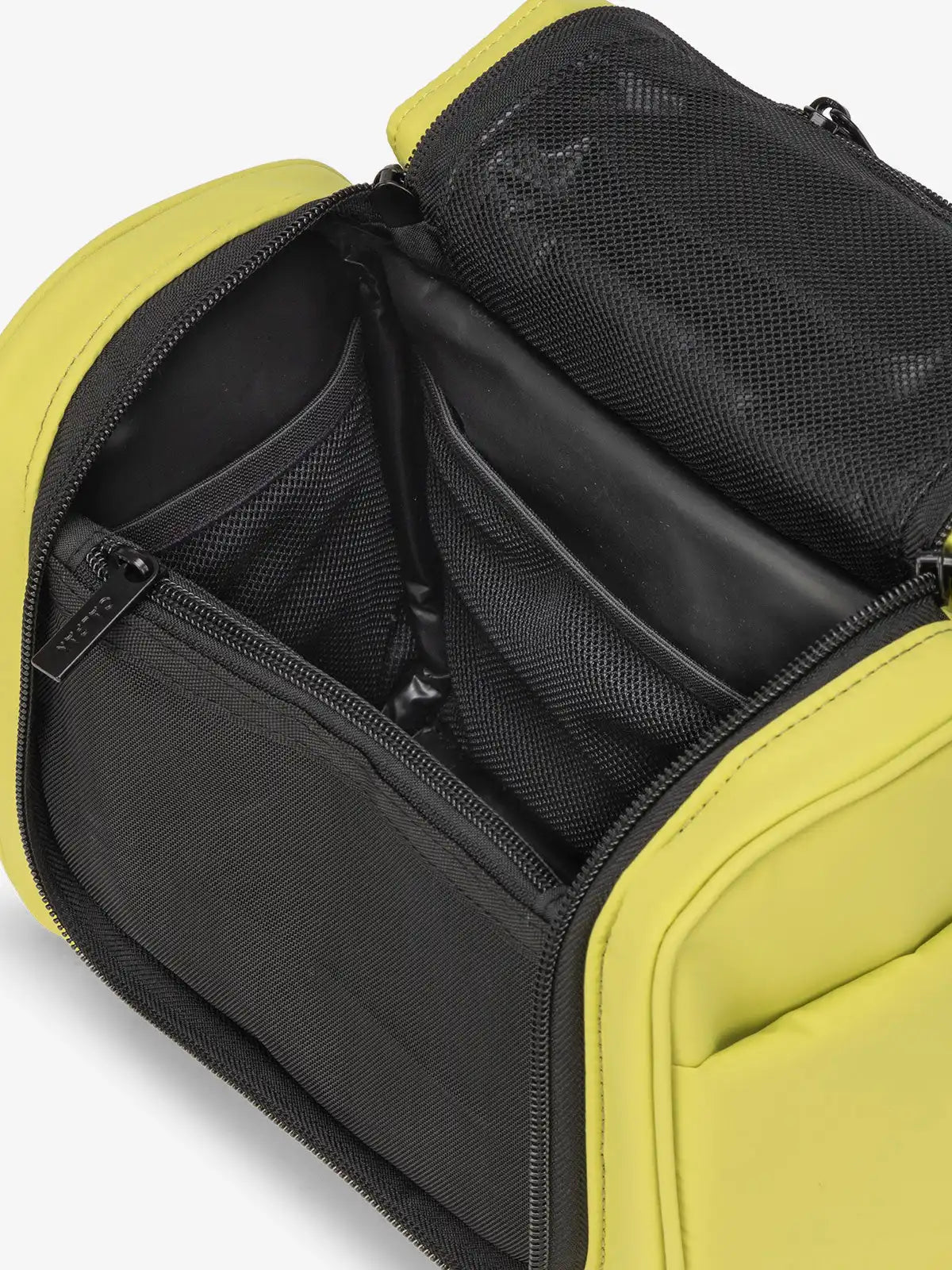 calpaktravelmalls.com