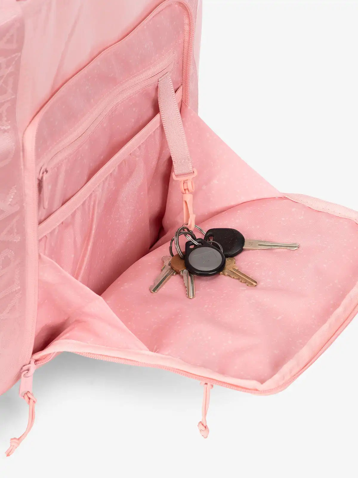 calpaktravelmalls.com