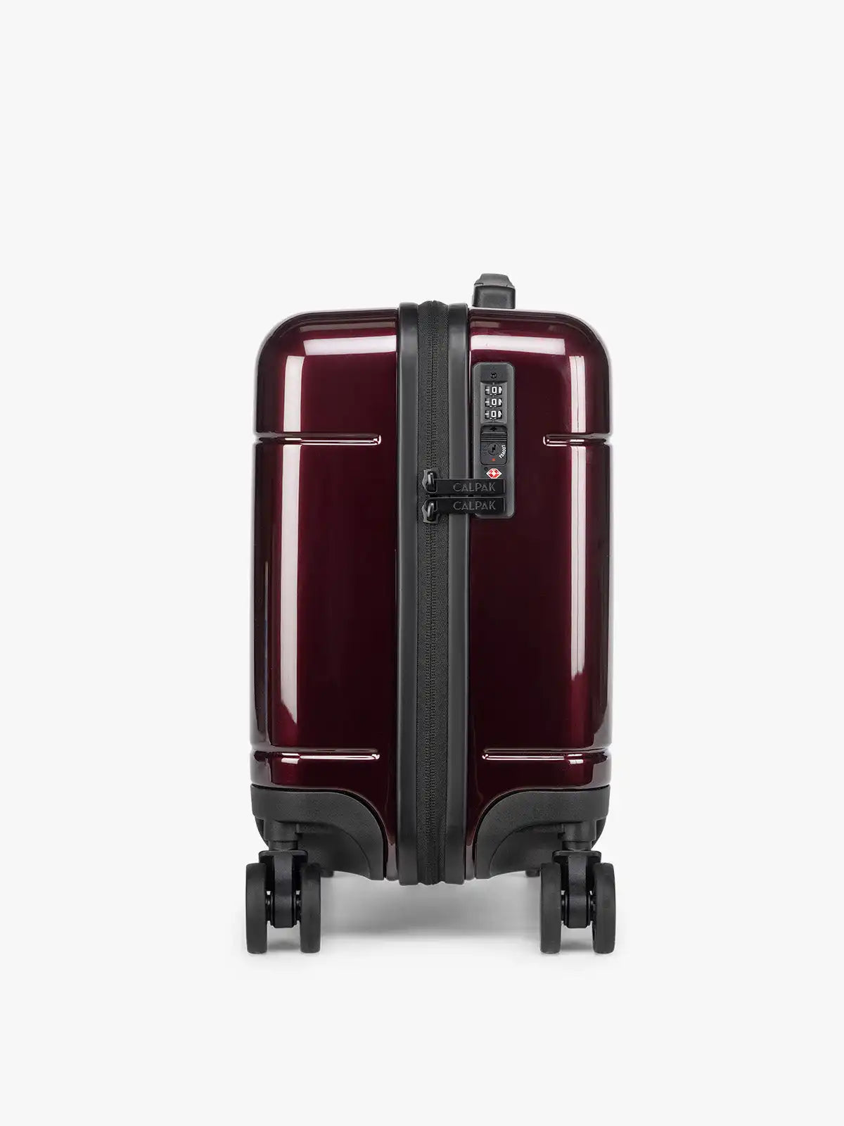 calpaktravelmalls.com
