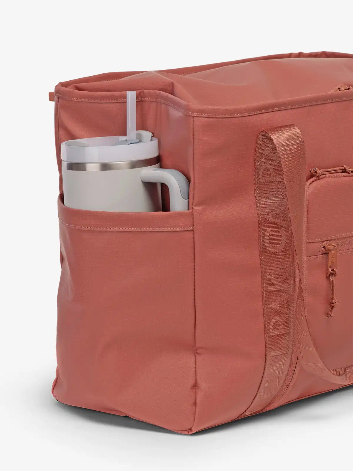 calpaktravelmalls.com