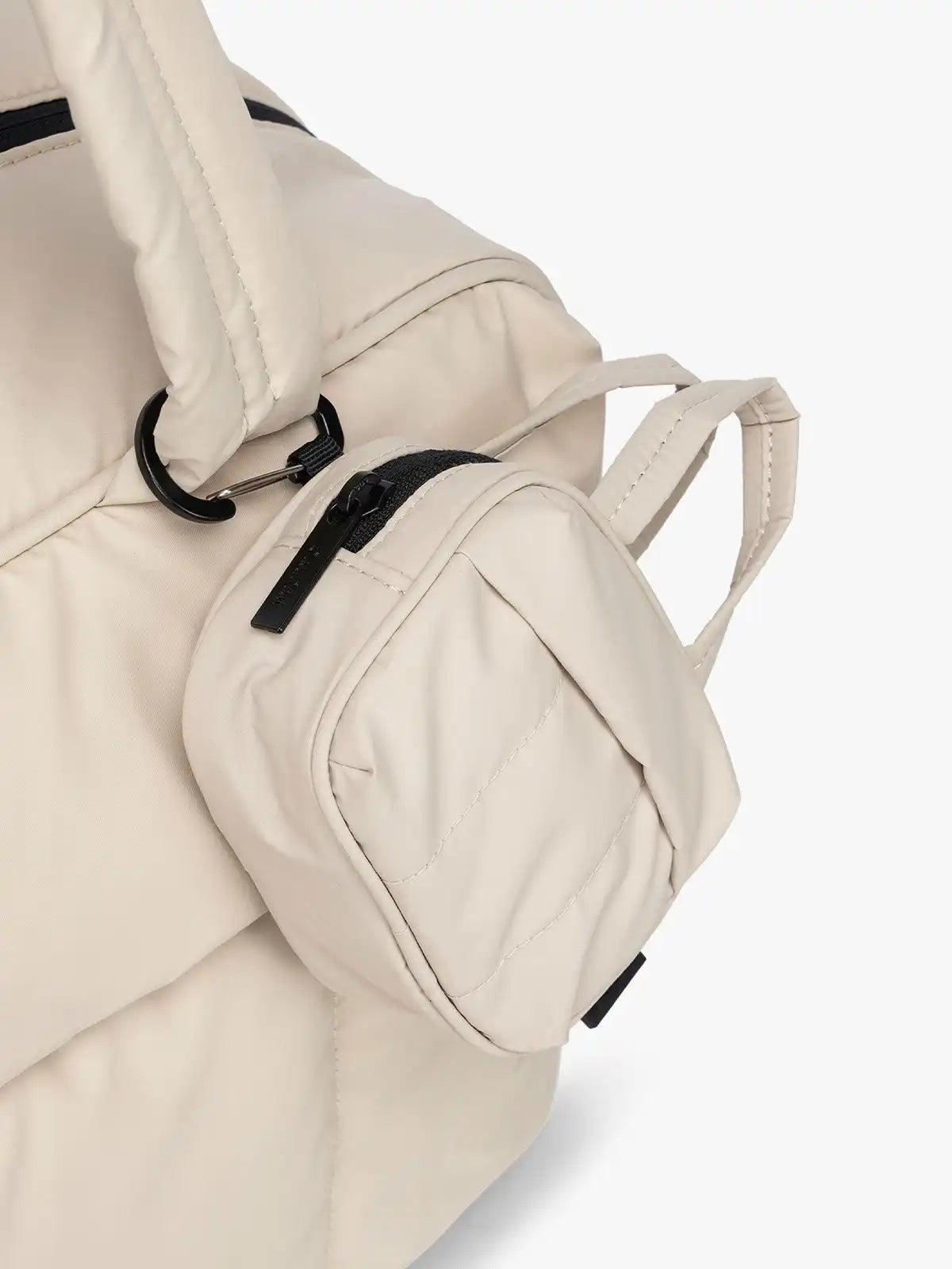 calpaktravelmalls.com