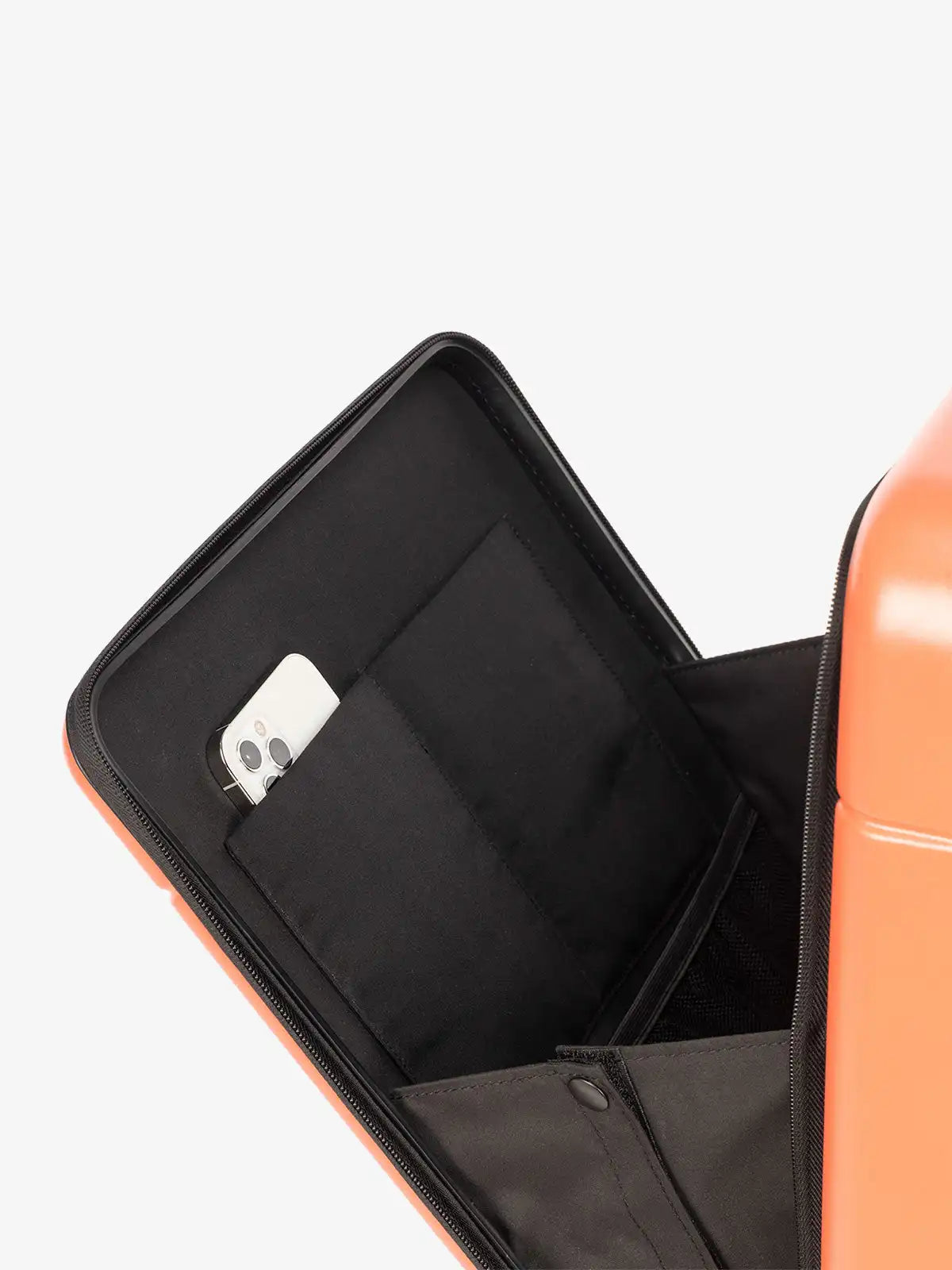 calpaktravelmalls.com