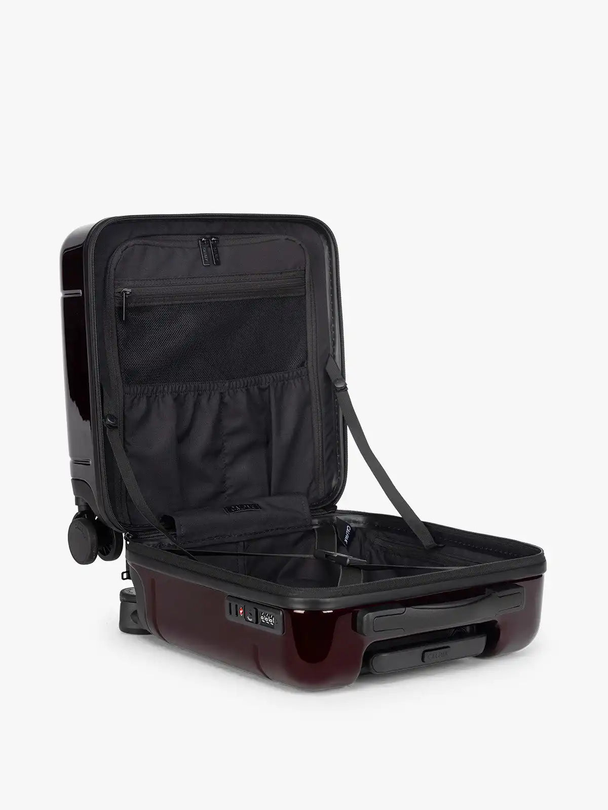 calpaktravelmalls.com