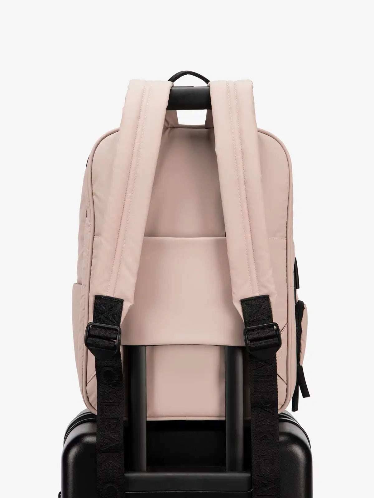 calpaktravelmalls.com