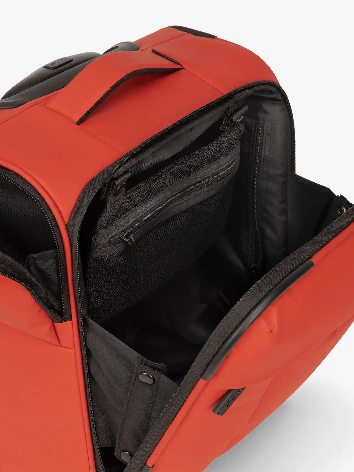 calpaktravelmalls.com